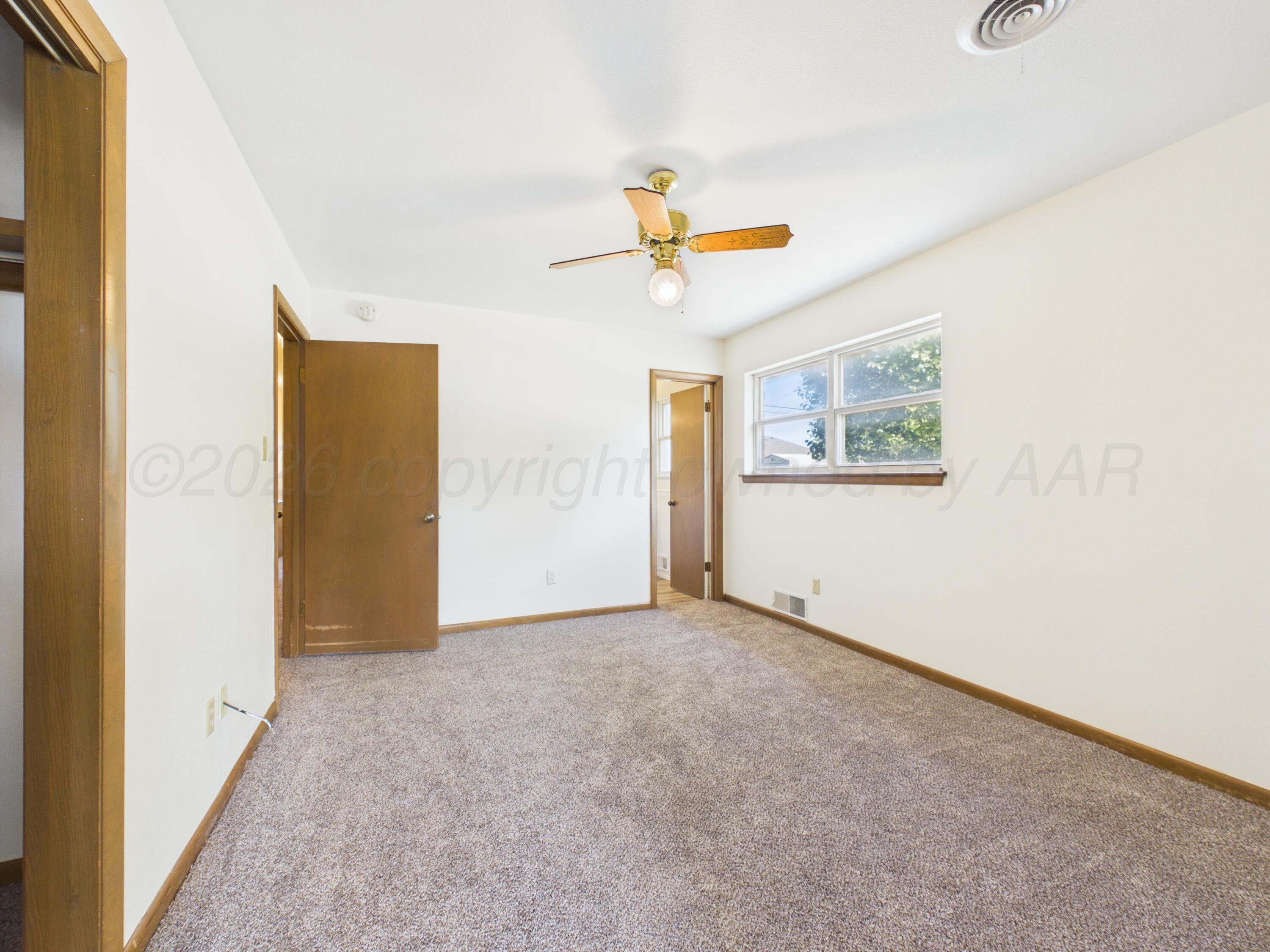 1800 Lynn Street Property Photo 23