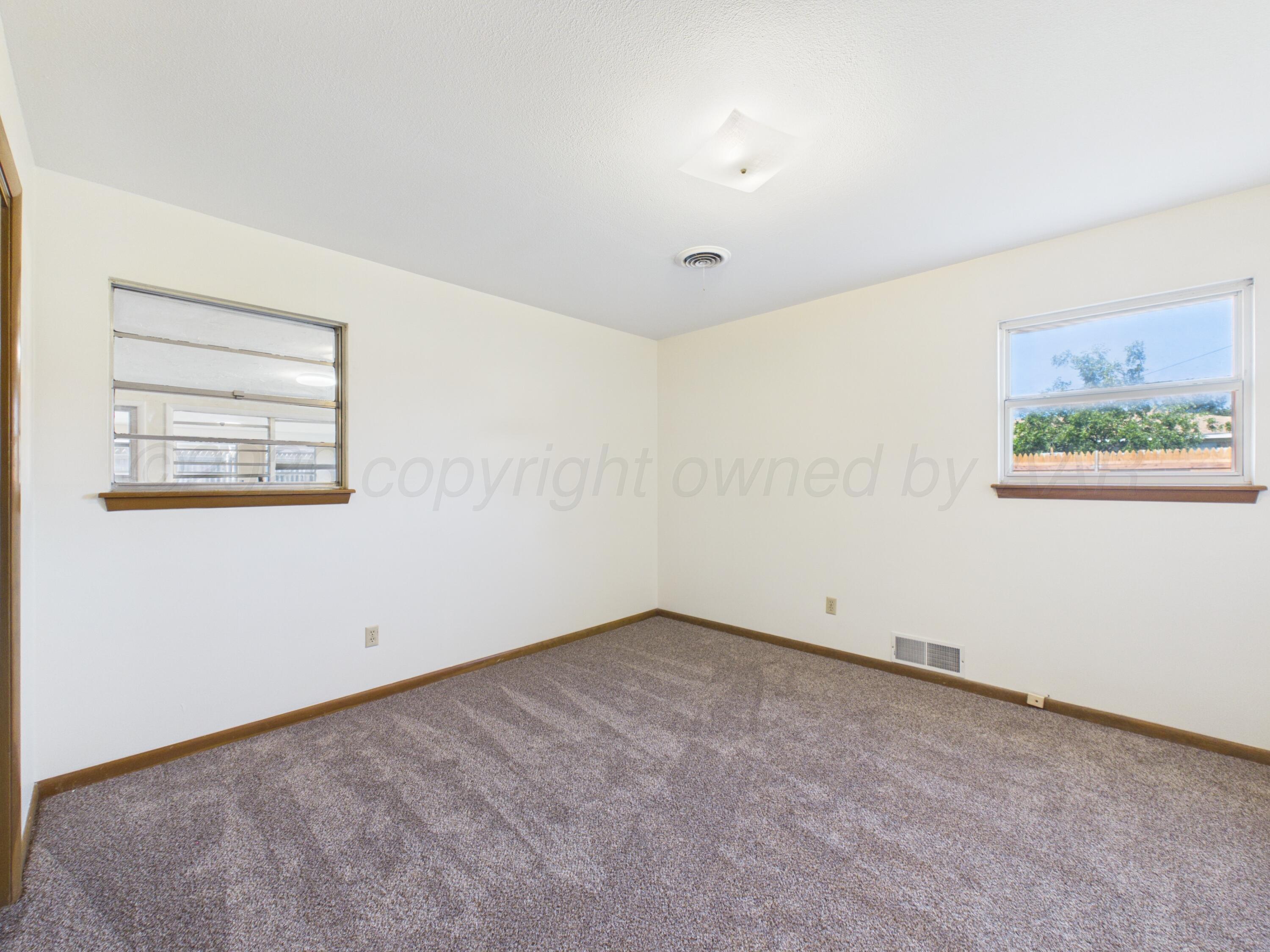 1800 Lynn Street Property Photo 40