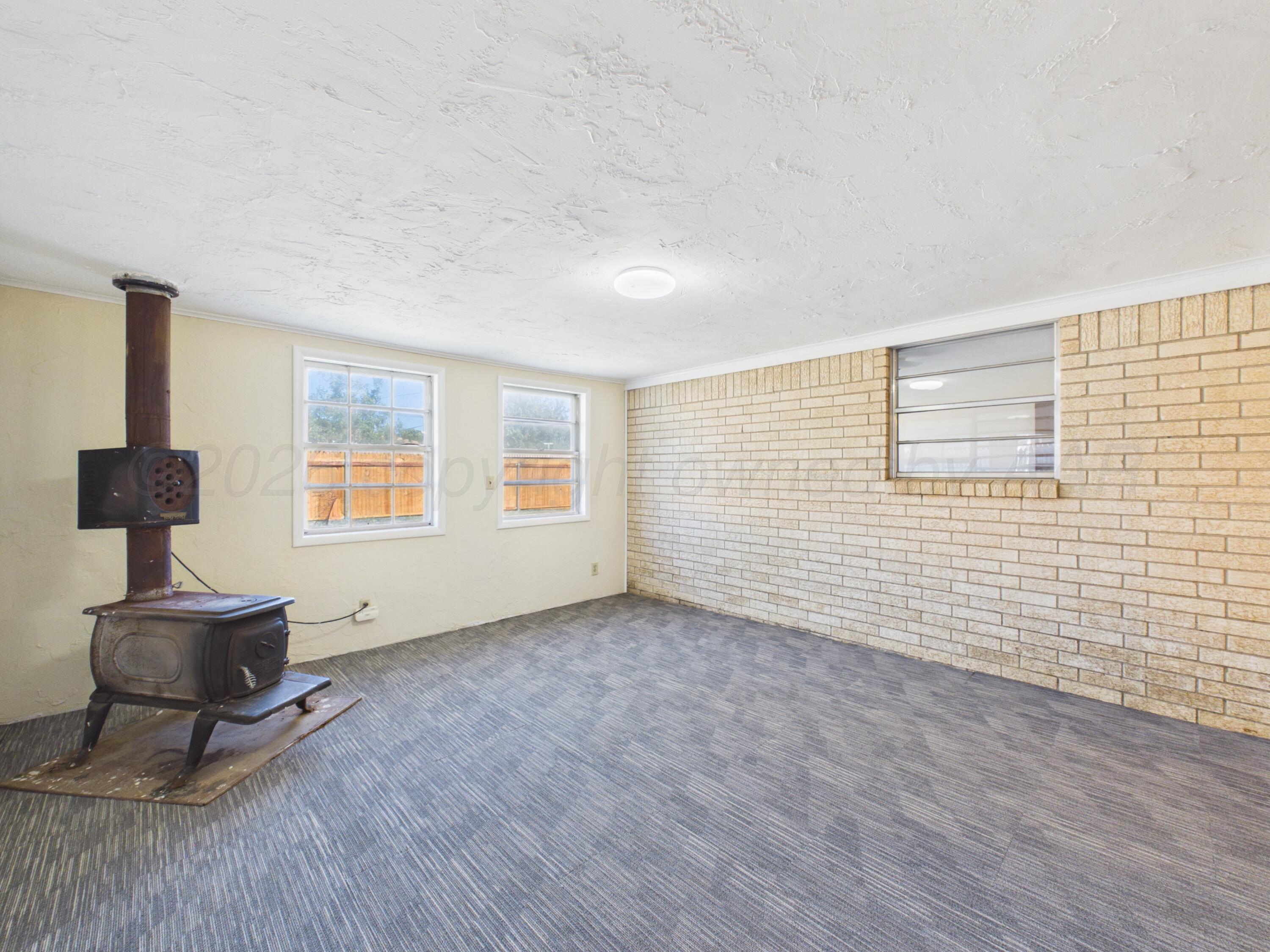 1800 Lynn Street Property Photo 47