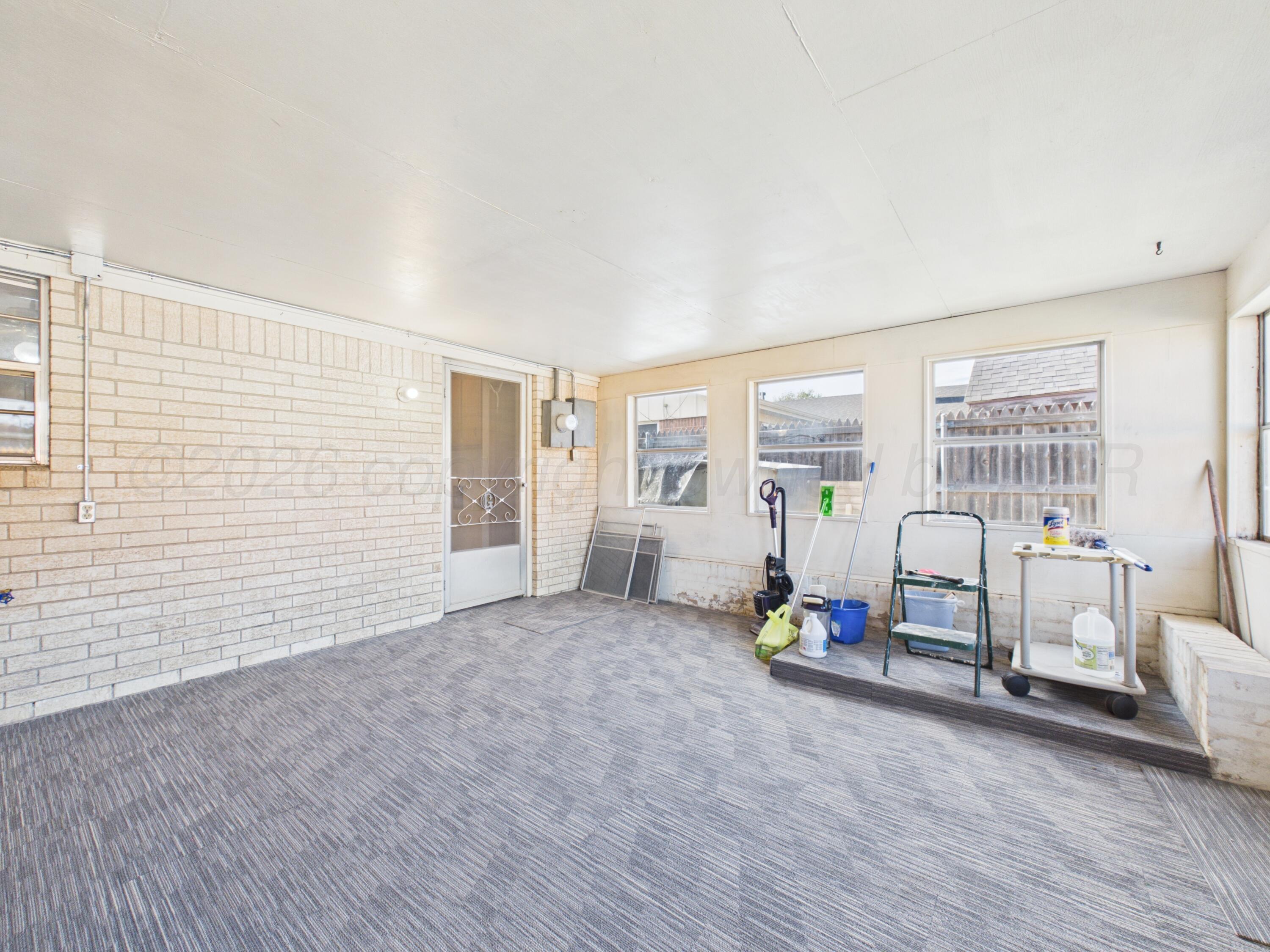 1800 Lynn Street Property Photo 53