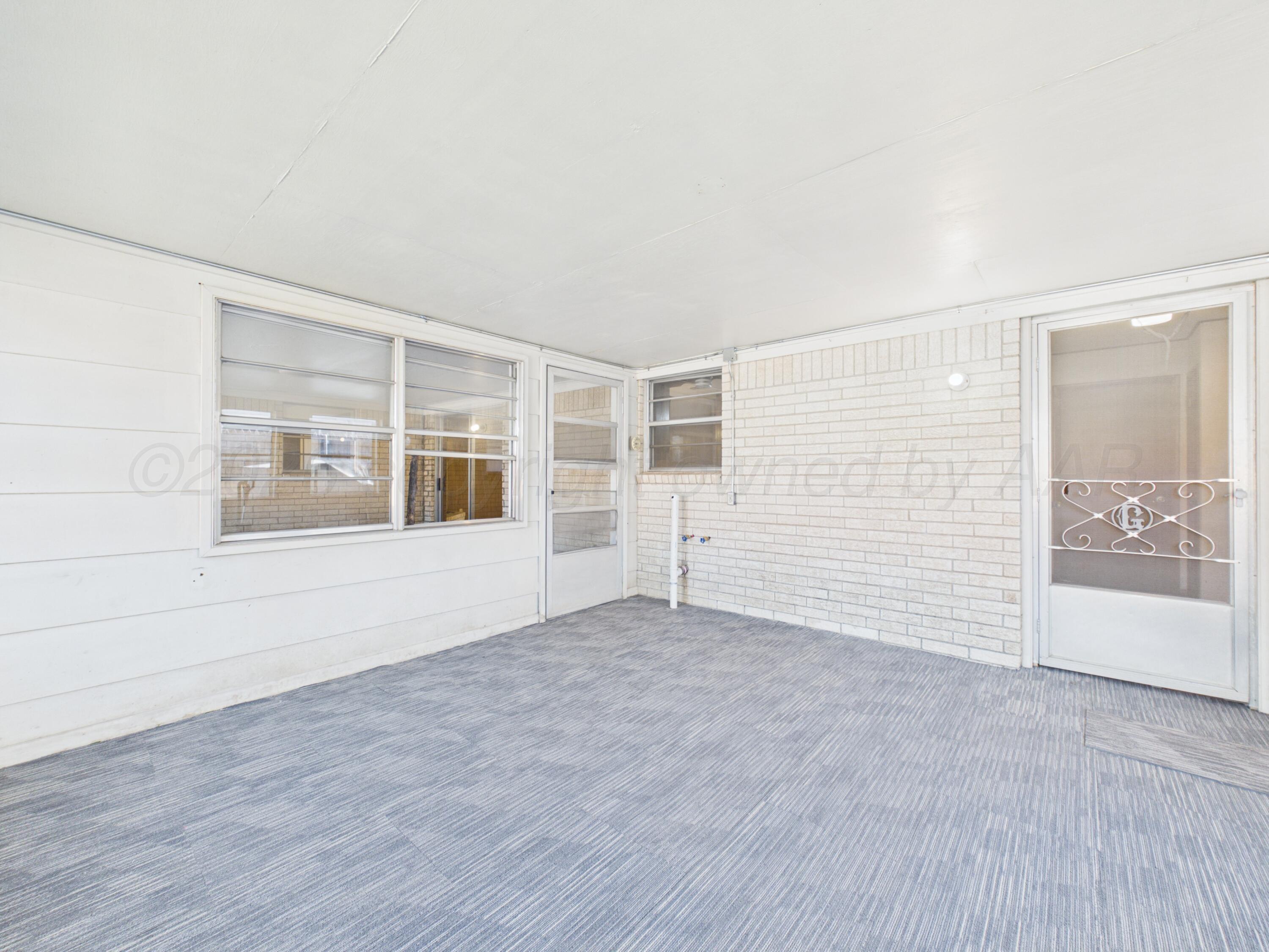 1800 Lynn Street Property Photo 55