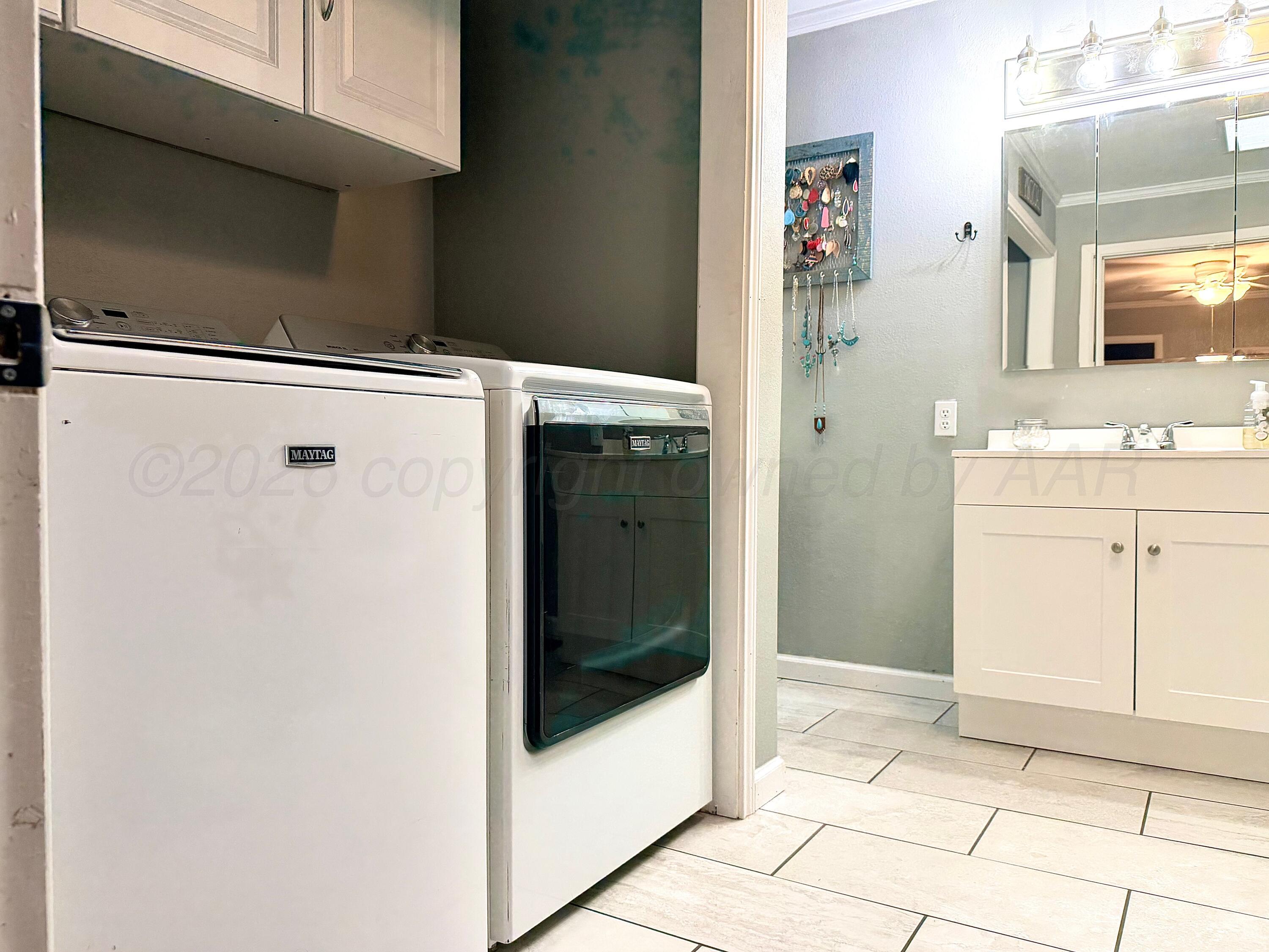 412 Brown Street Property Photo 17
