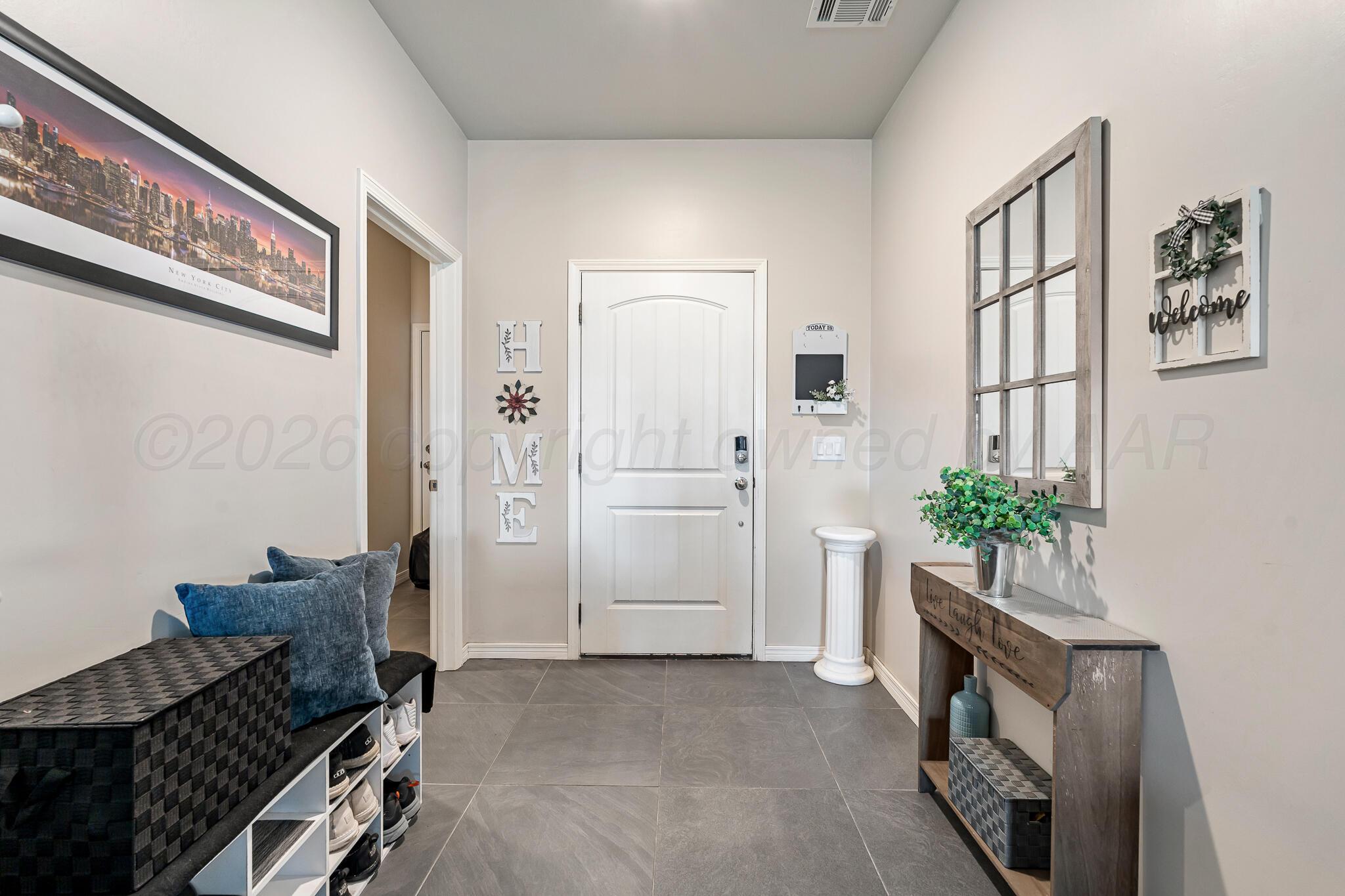 1301 Riesling Way Property Photo 3