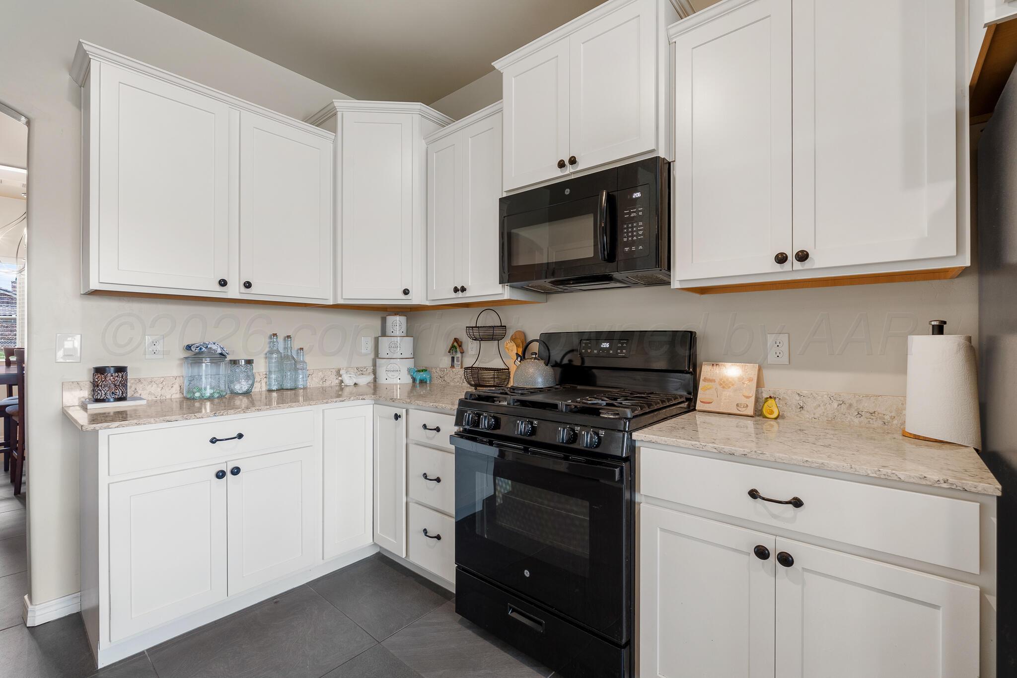 1301 Riesling Way Property Photo 7