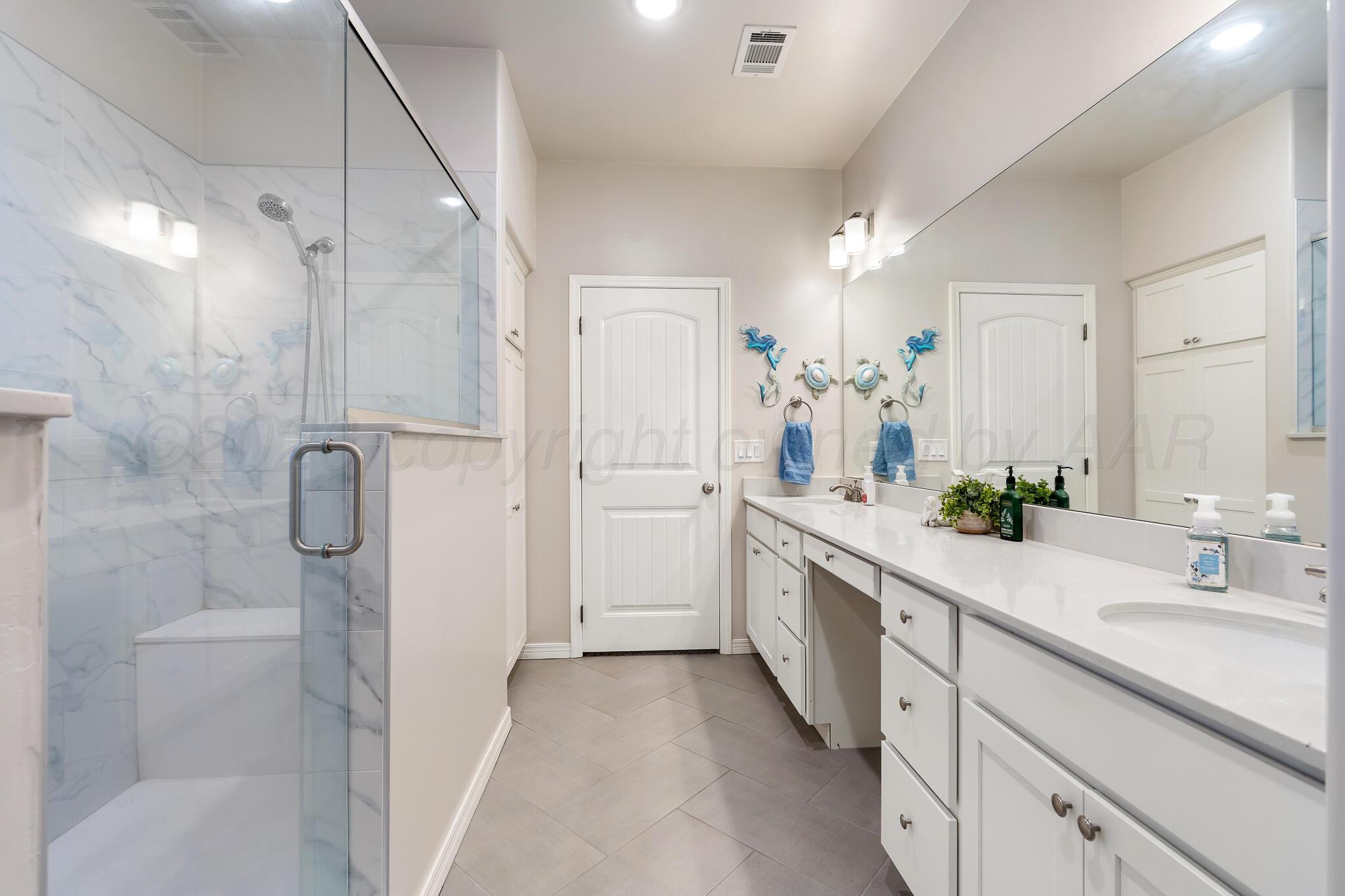 1301 Riesling Way Property Photo 13
