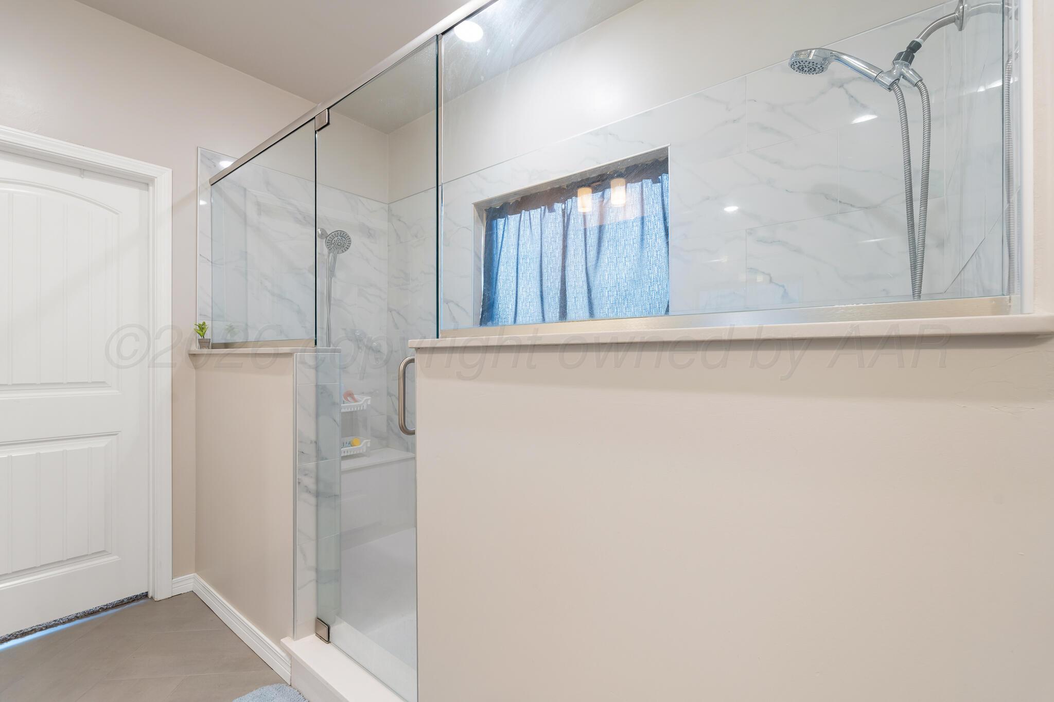 1301 Riesling Way Property Photo 14