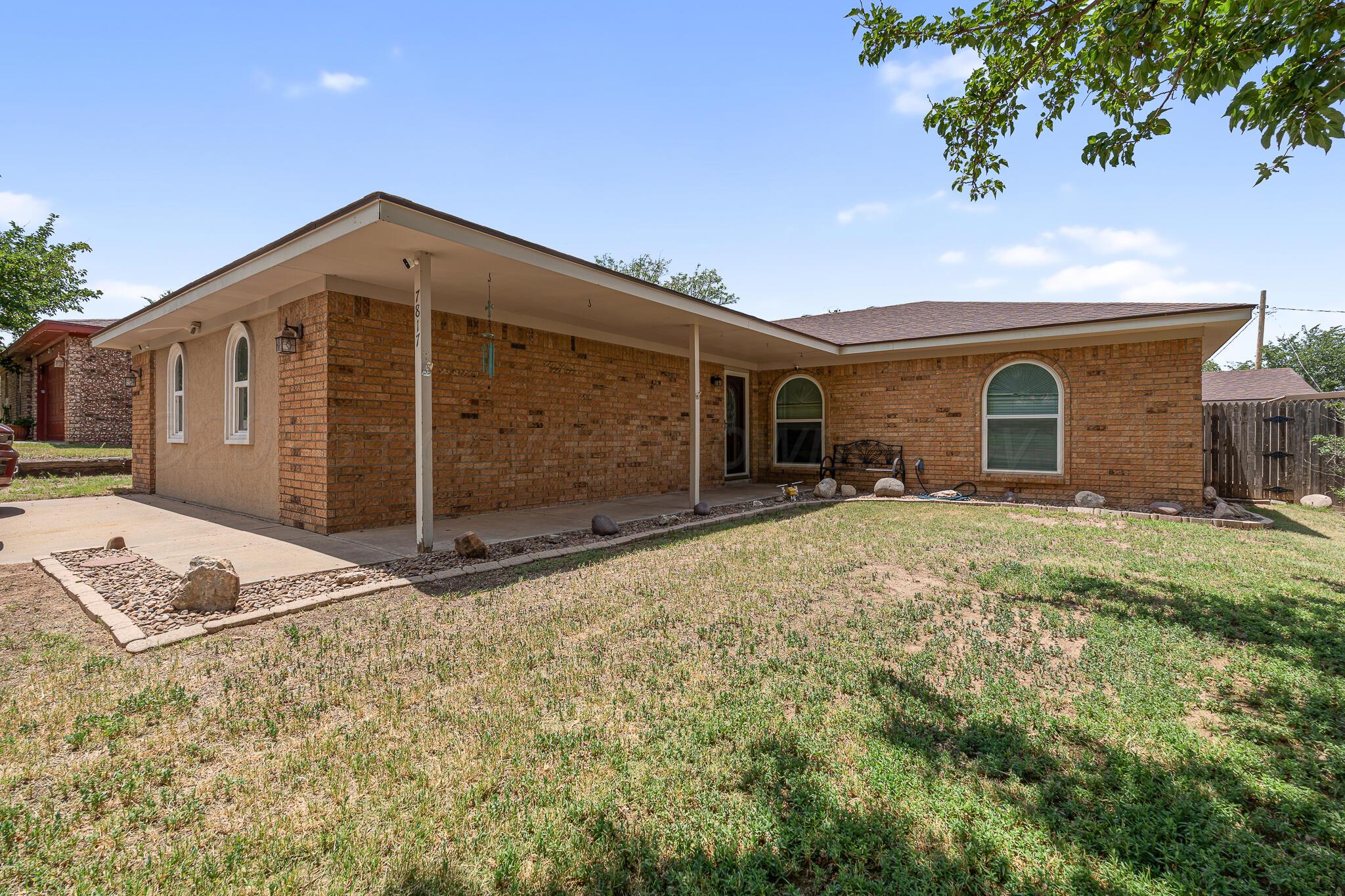 7817 Sombrero Drive Property Photo 1