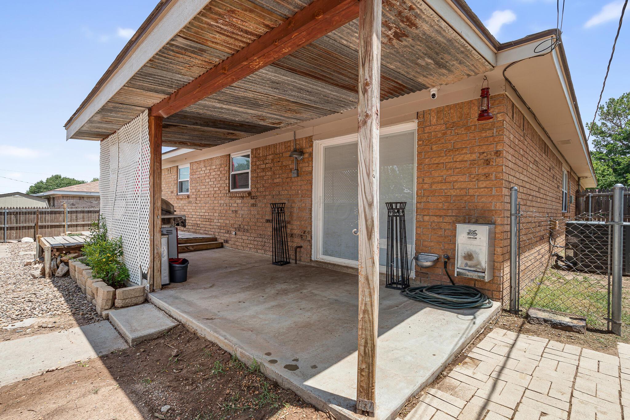 7817 Sombrero Drive Property Photo 18