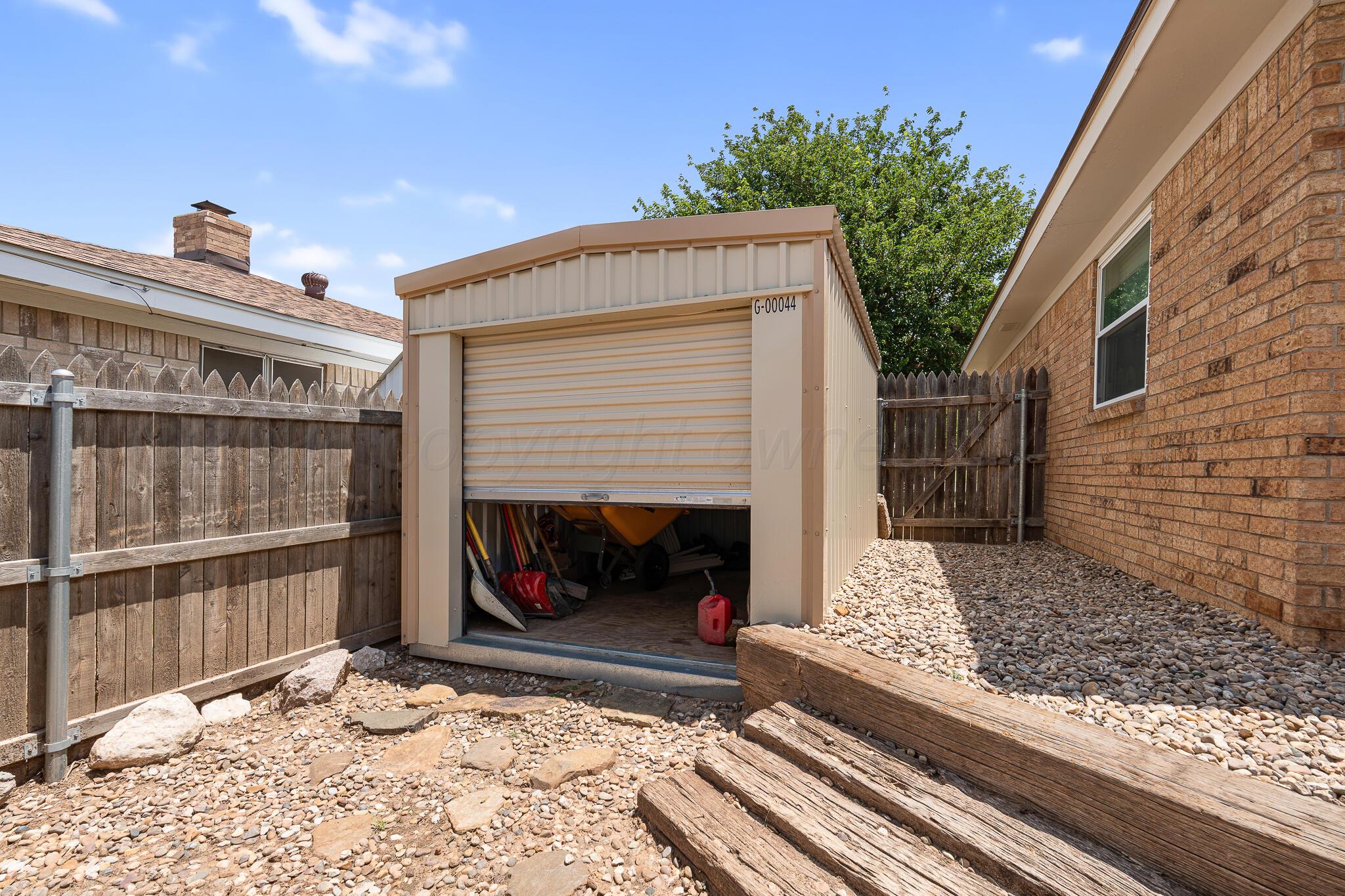 7817 Sombrero Drive Property Photo 21