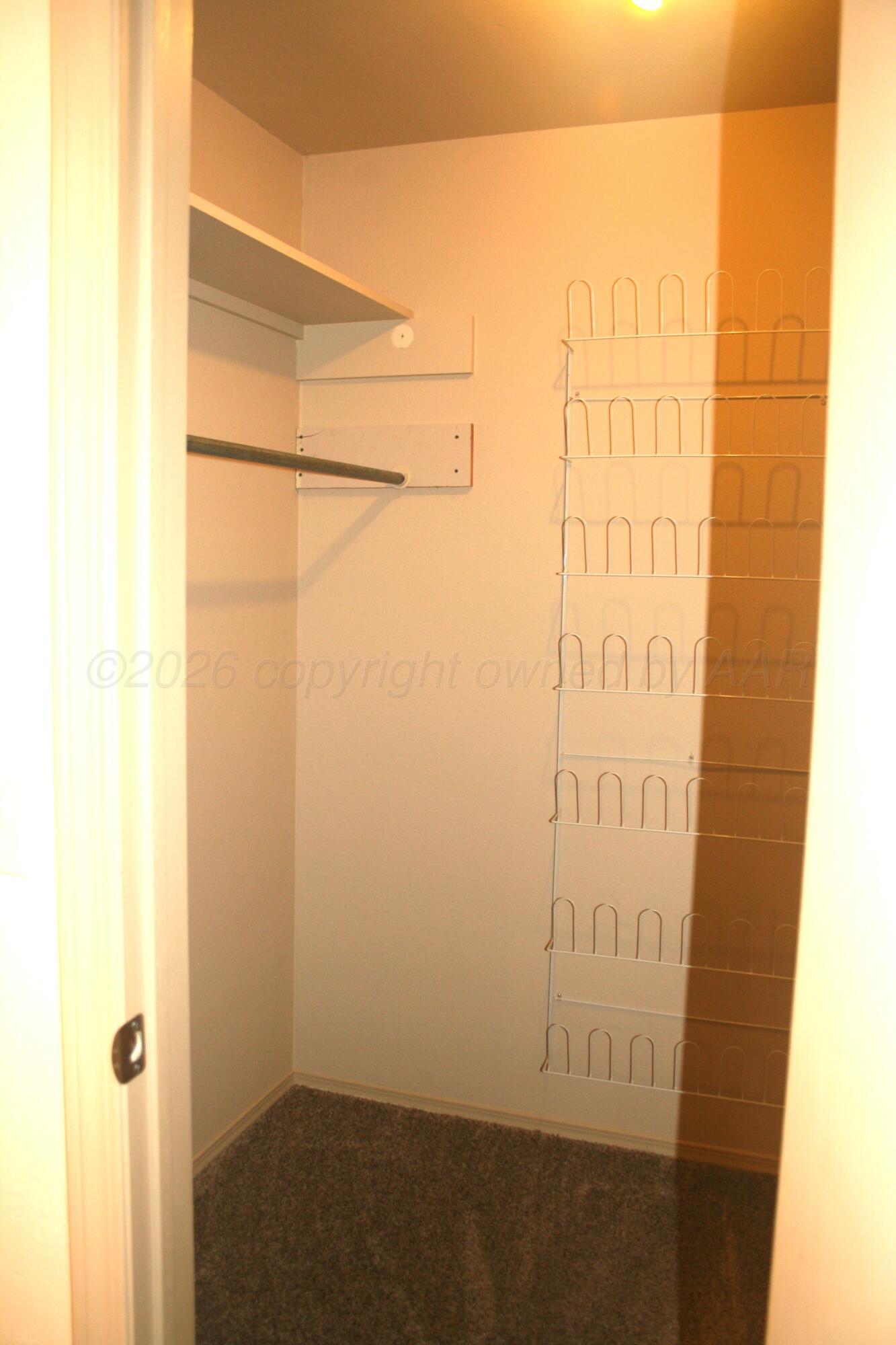 7115 Adirondack Trail Property Photo 15
