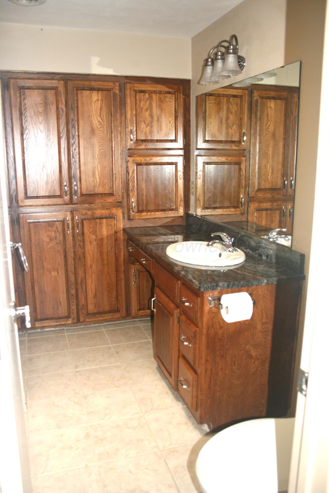 7115 Adirondack Trail Property Photo 19