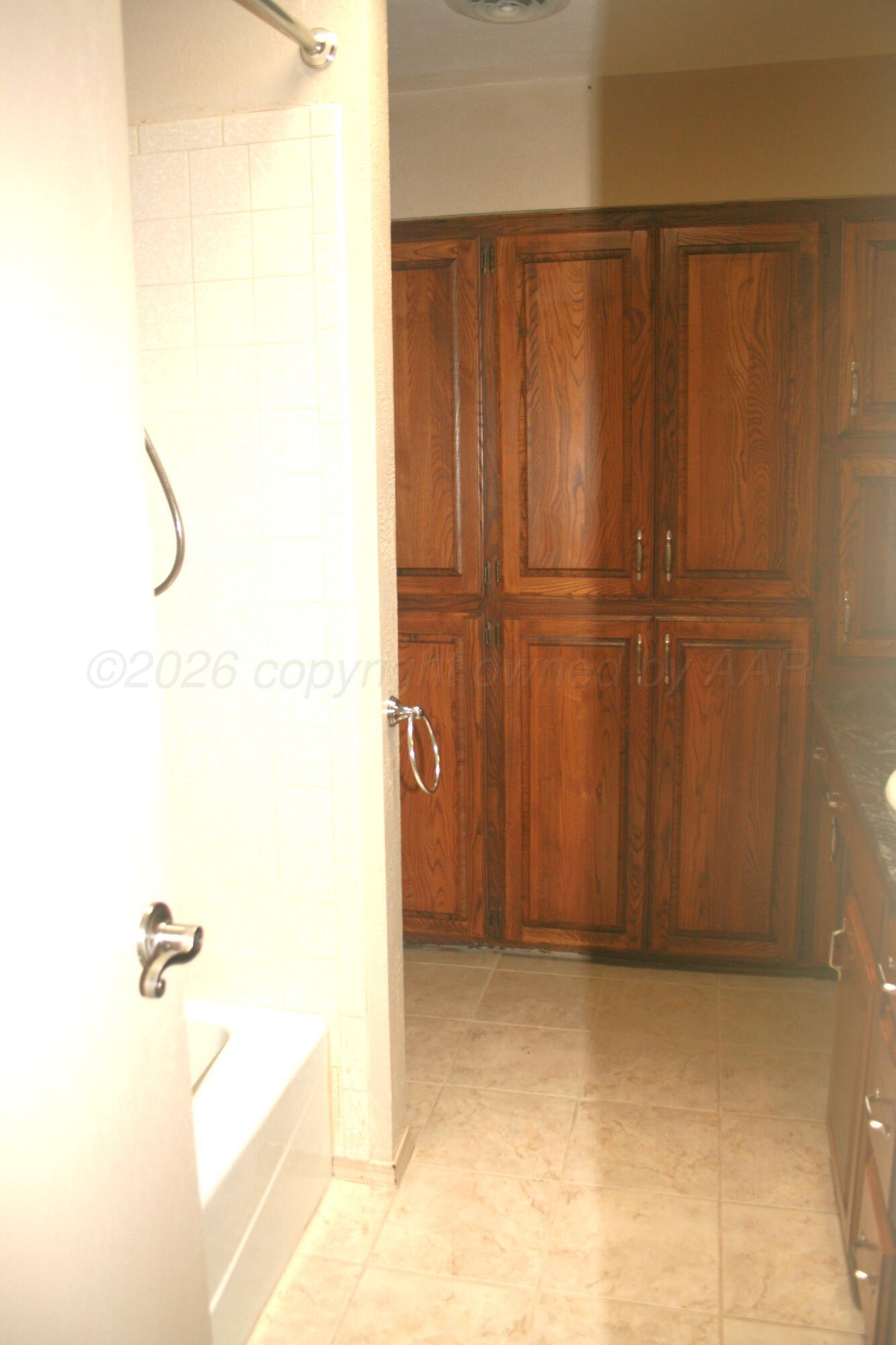 7115 Adirondack Trail Property Photo 20