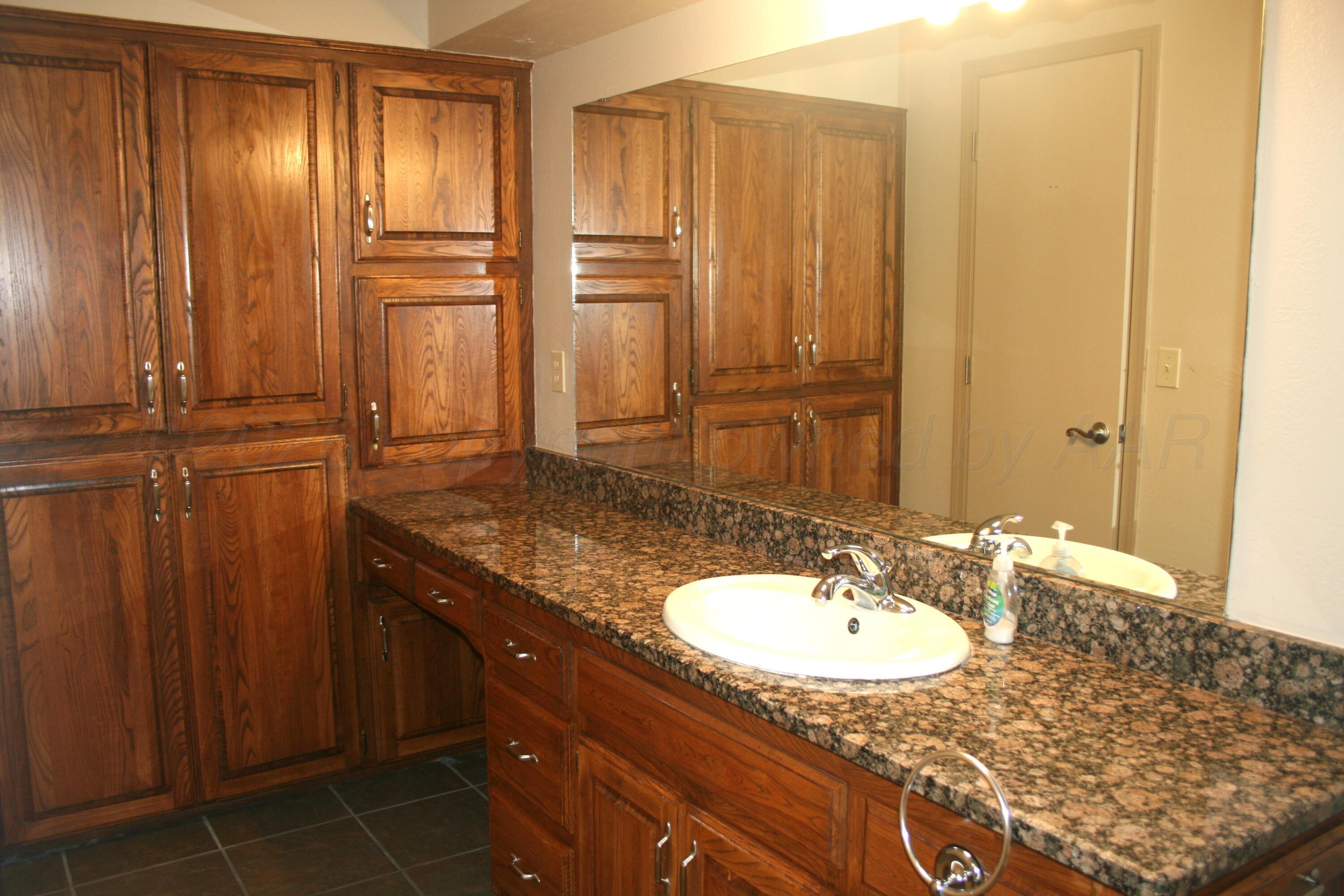7115 Adirondack Trail Property Photo 22