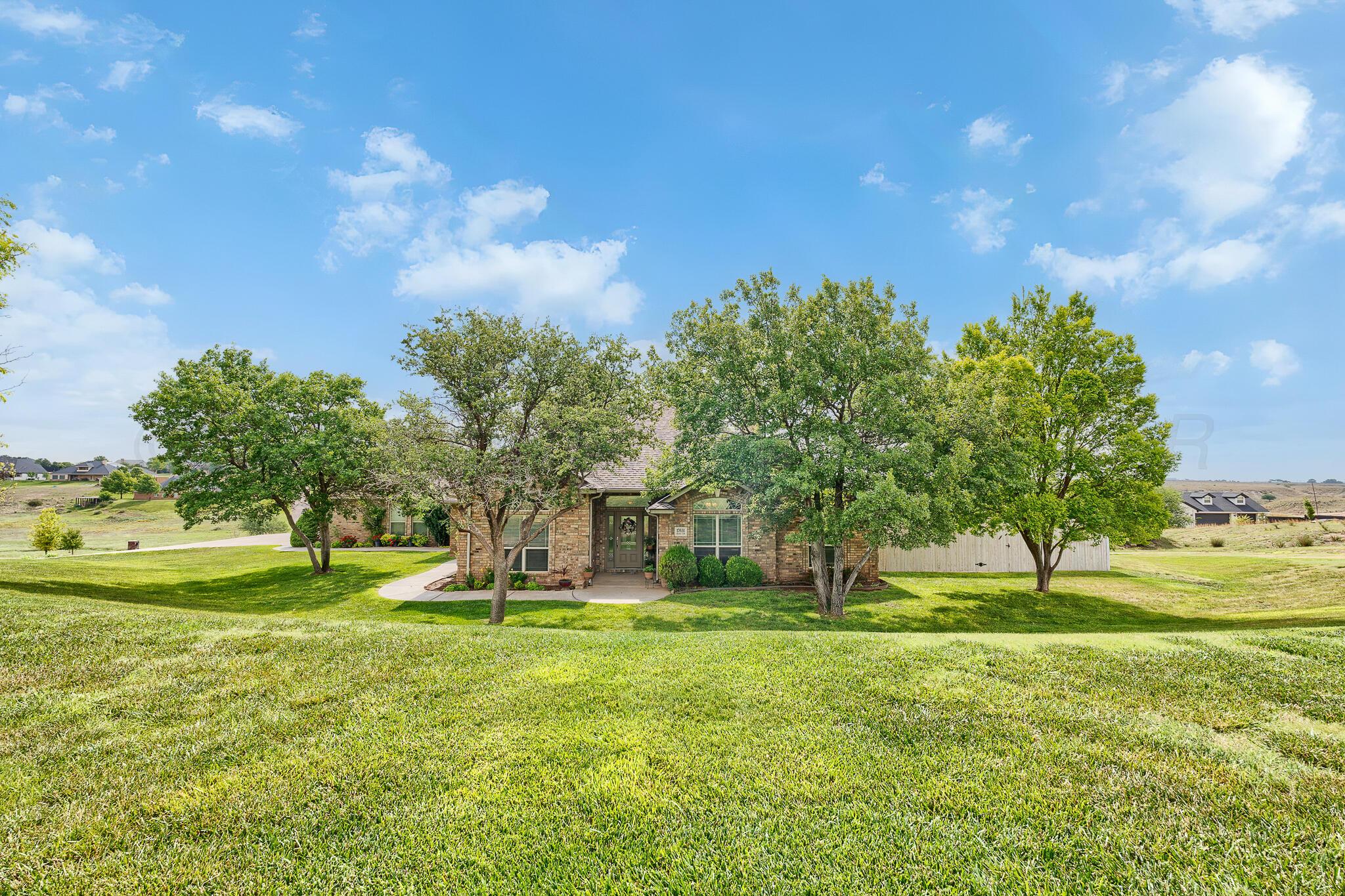 17651 Creek View Drive Property Photo 4