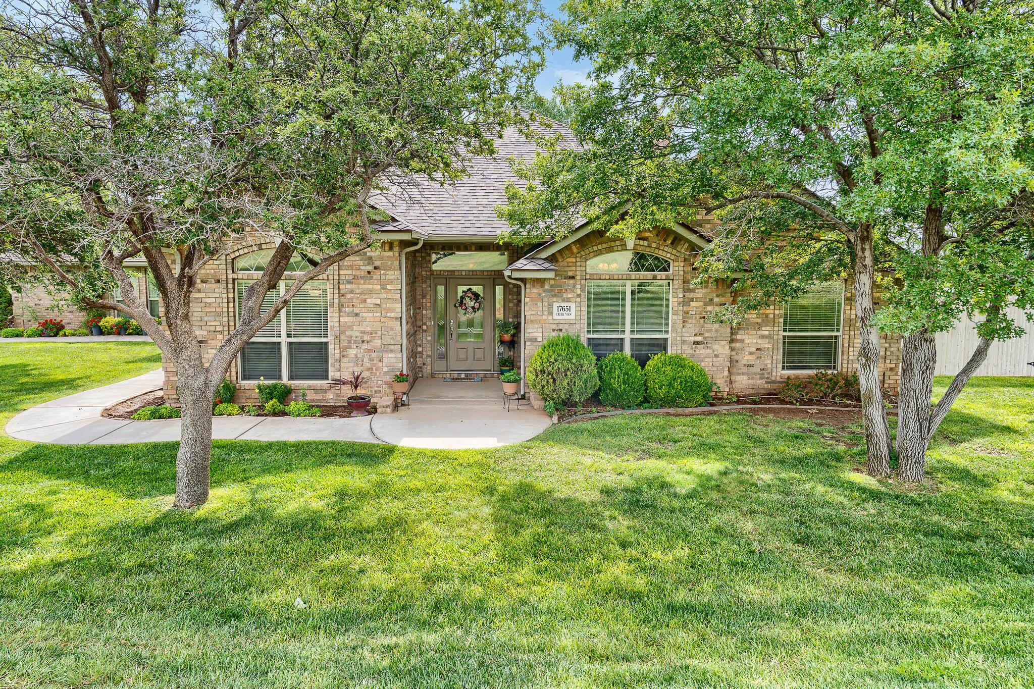 17651 Creek View Drive Property Photo 6