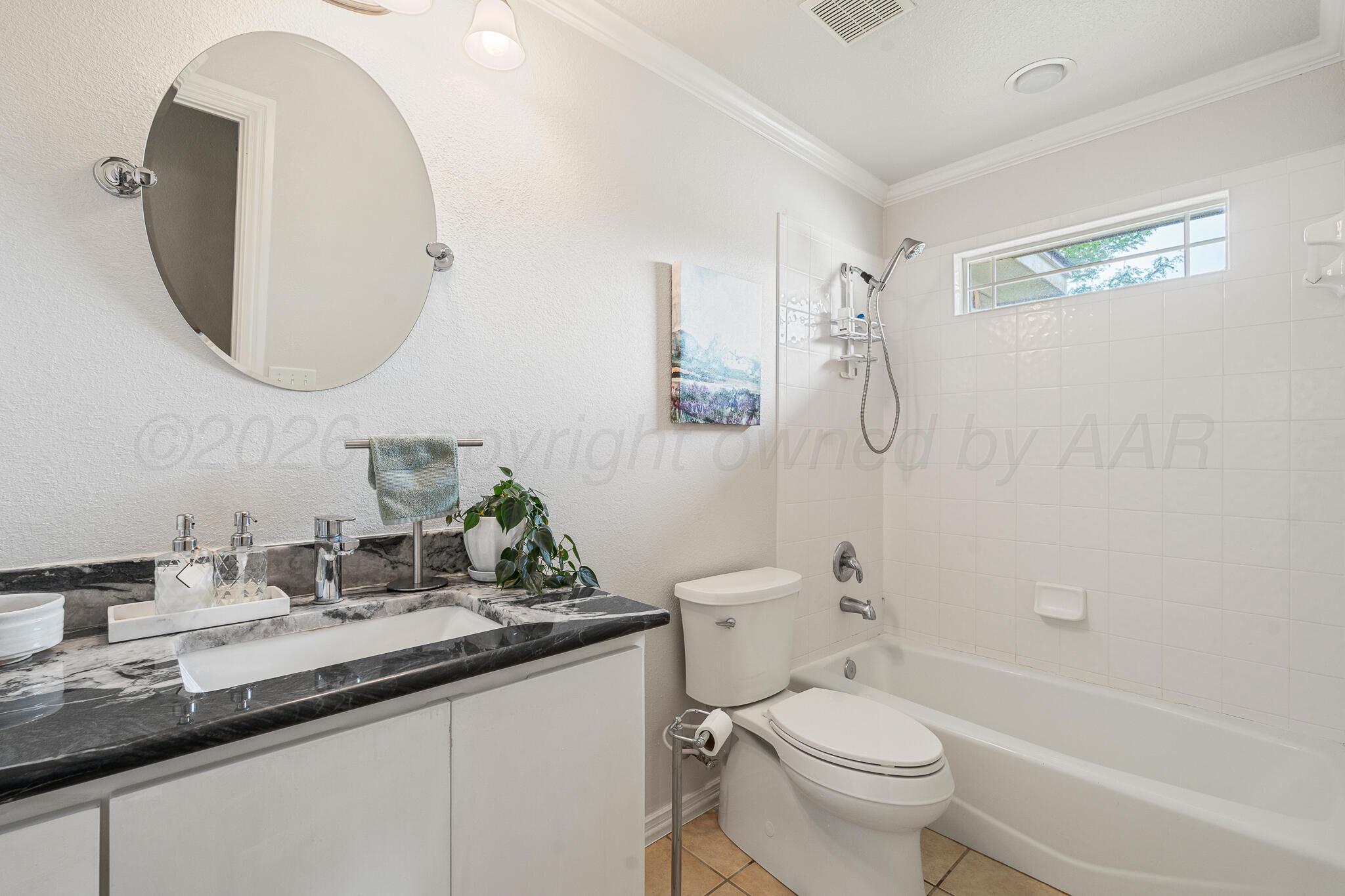 17651 Creek View Drive Property Photo 38