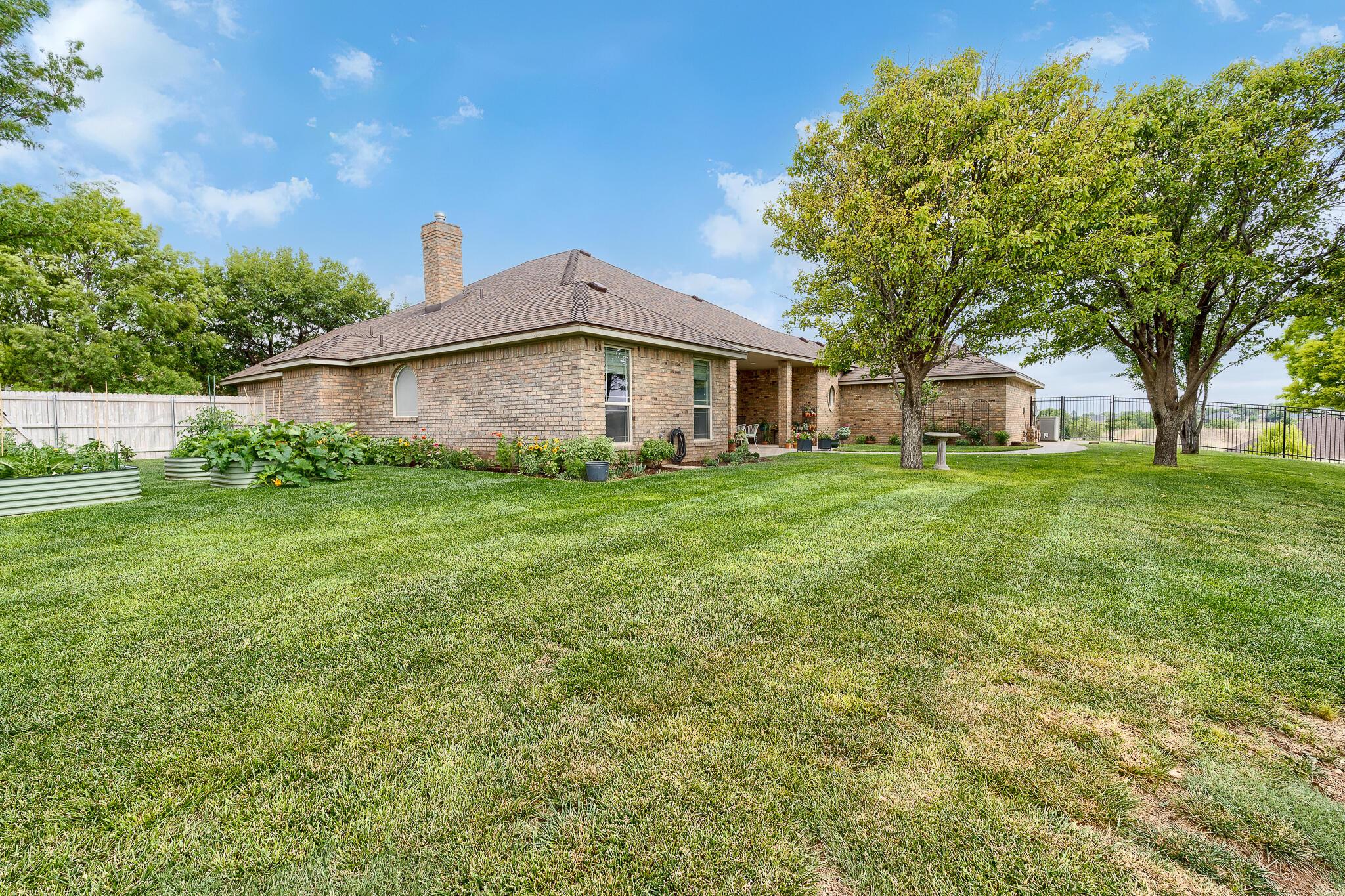 17651 Creek View Drive Property Photo 42
