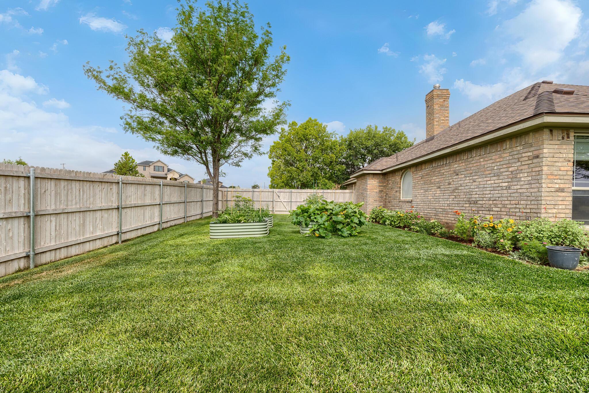 17651 Creek View Drive Property Photo 43