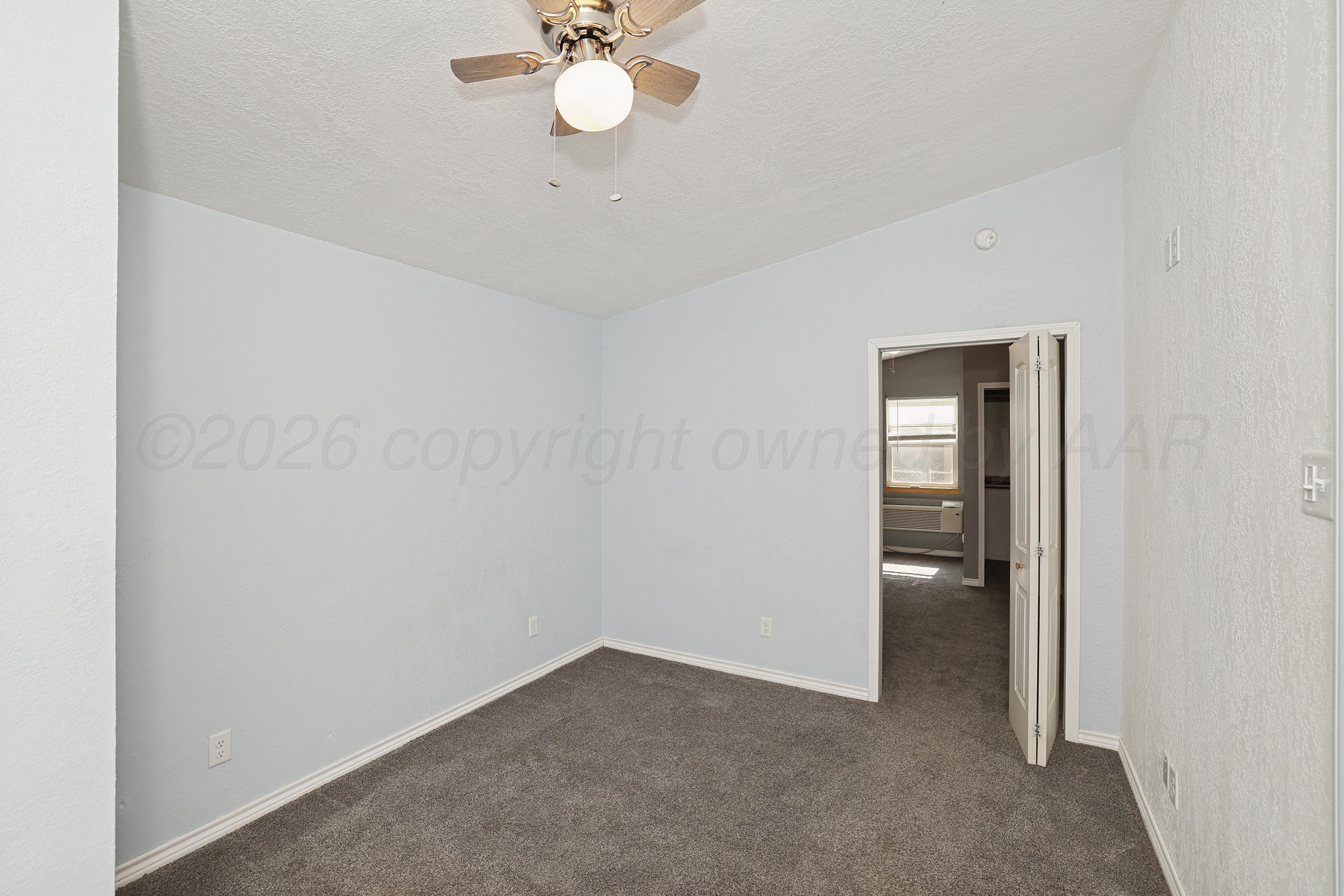 915 Rock Island Avenue Property Photo 23