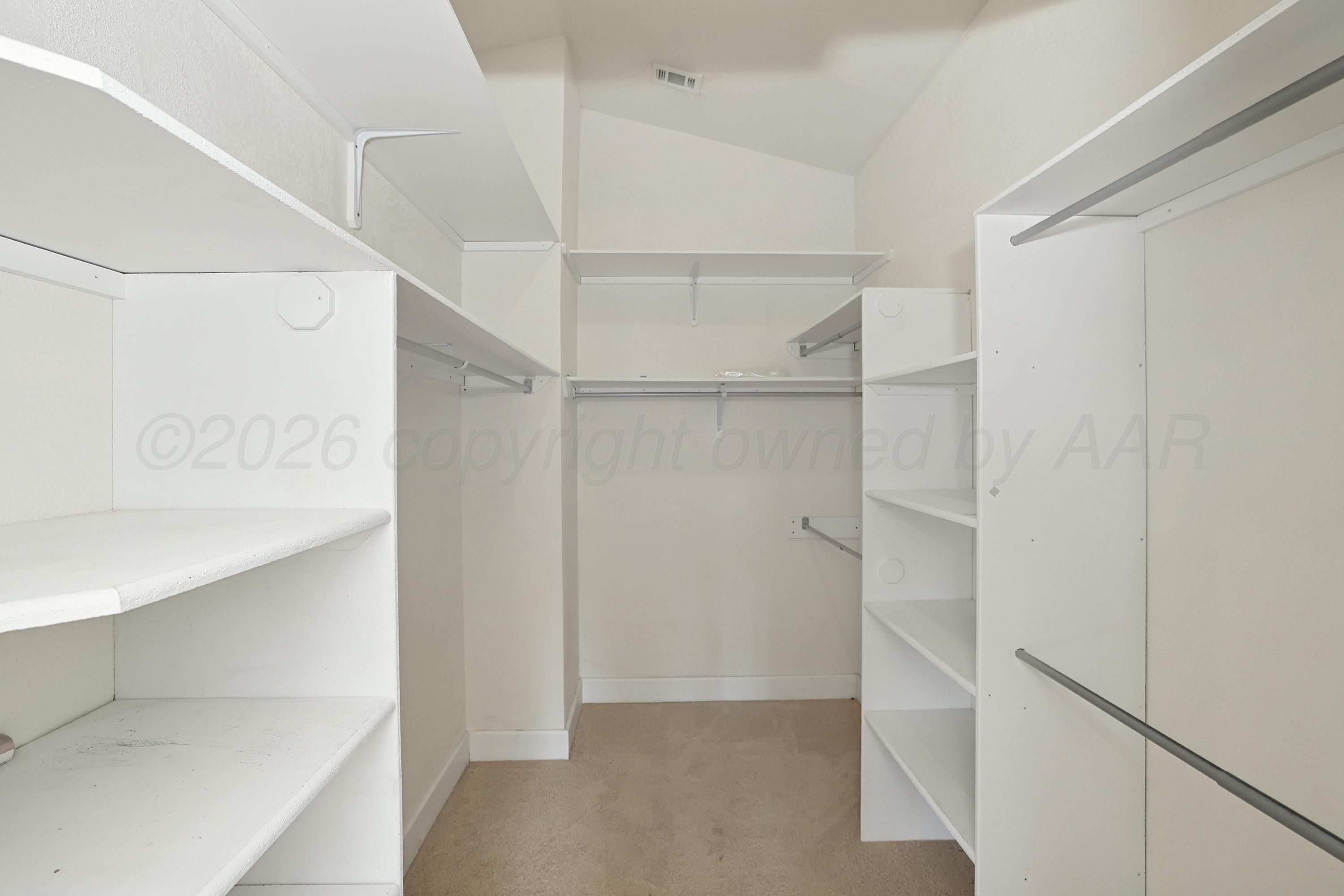 915 Rock Island Avenue Property Photo 31