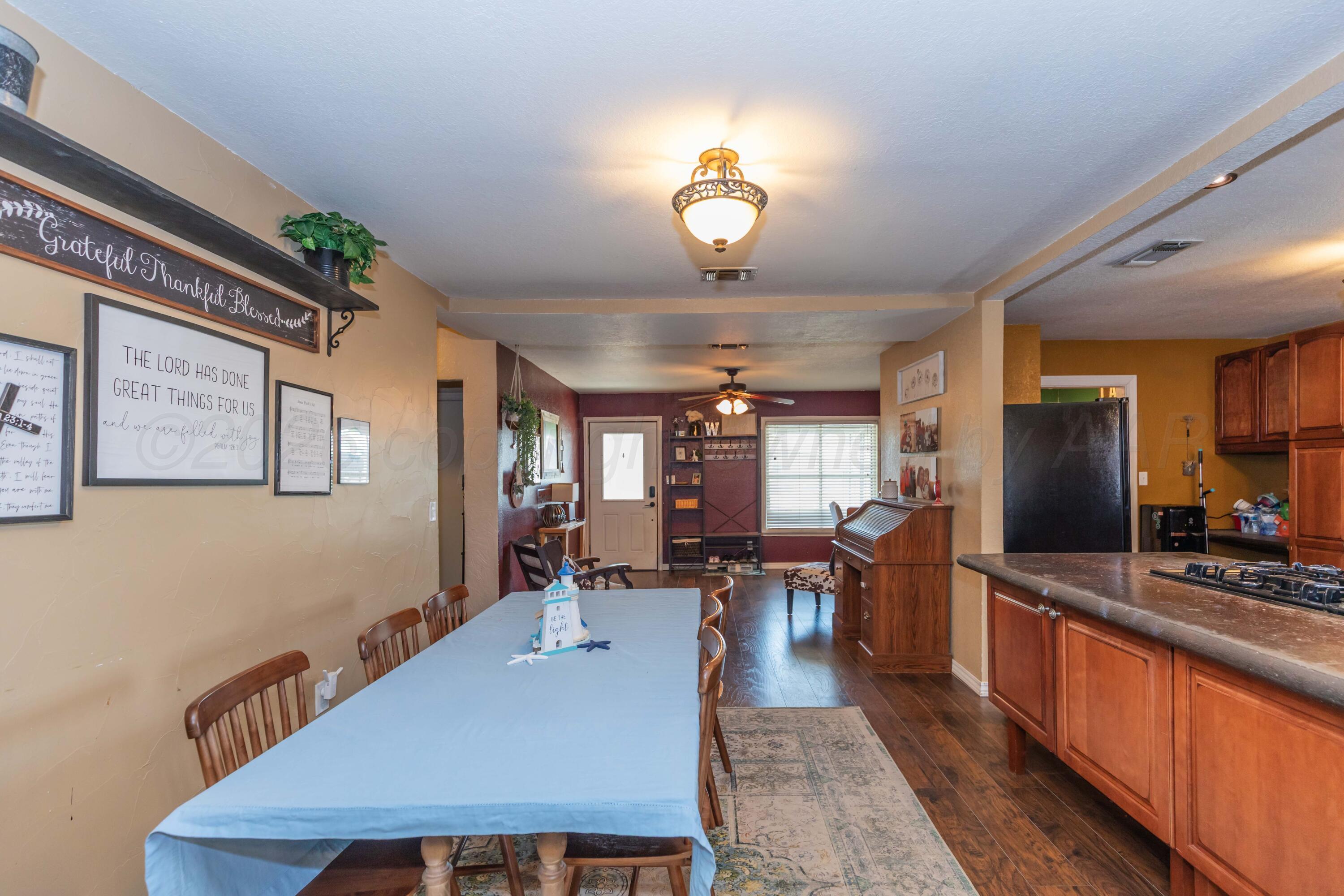 607 S Cornell Avenue Property Photo 15