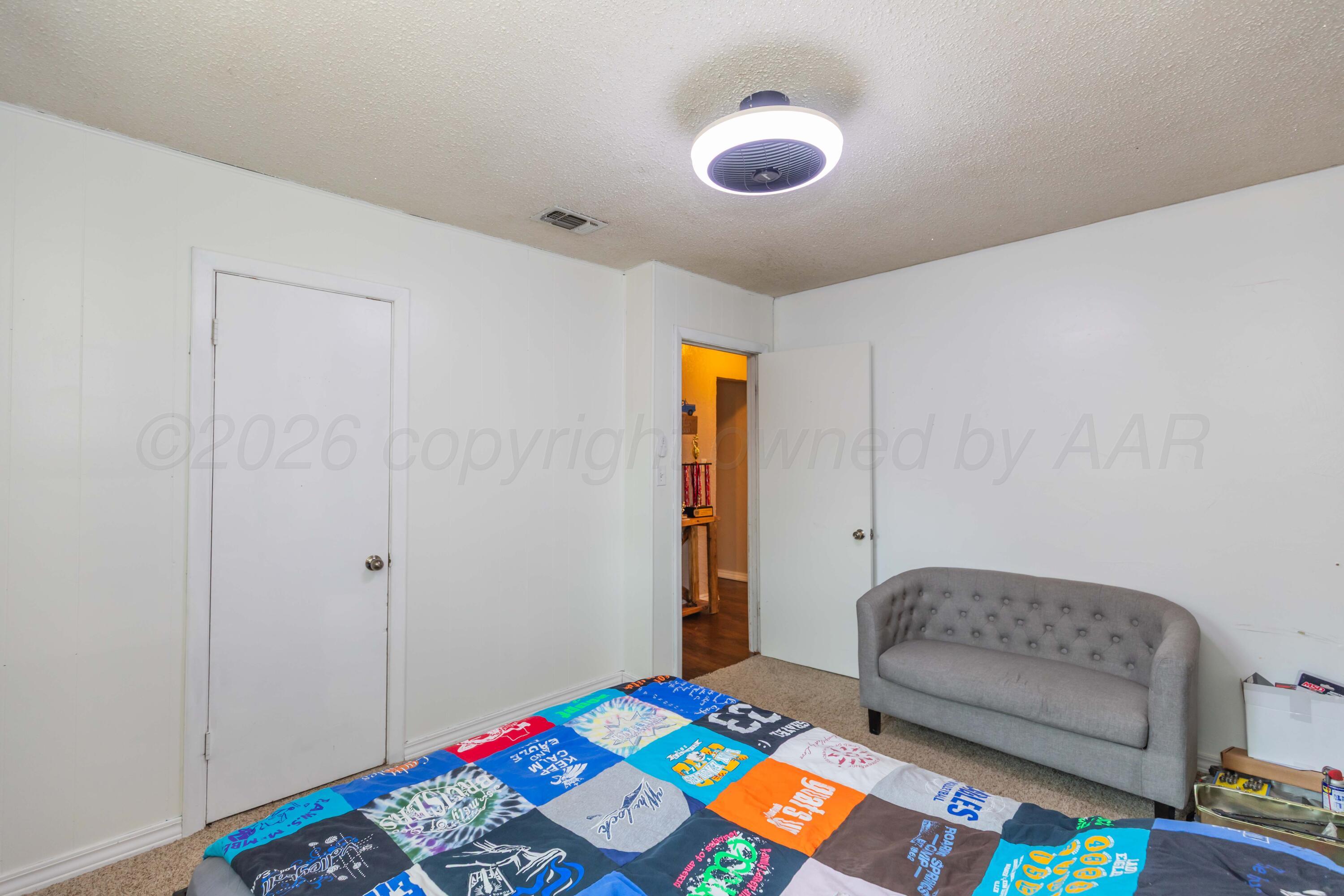 607 S Cornell Avenue Property Photo 25