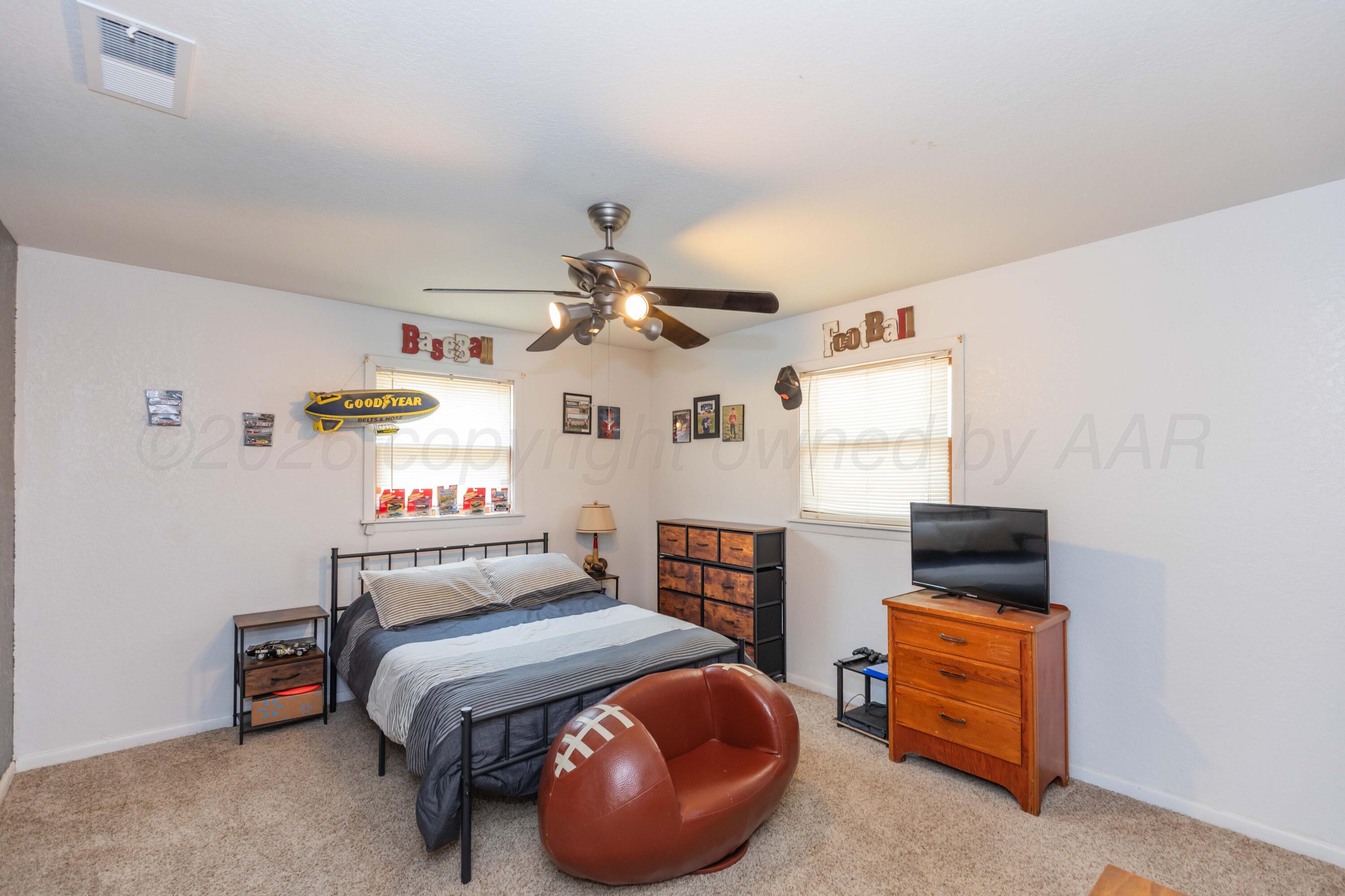 607 S Cornell Avenue Property Photo 28