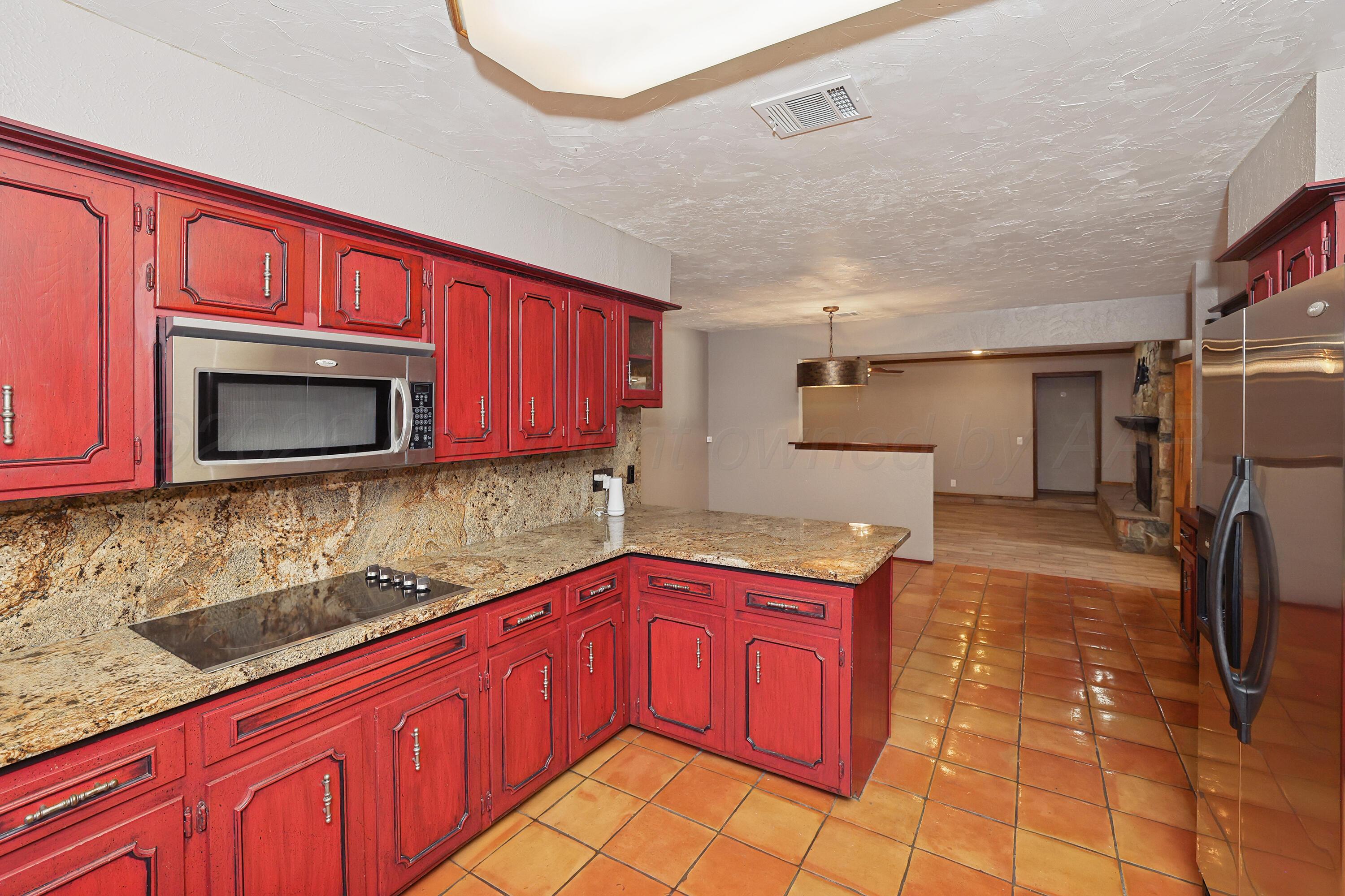 3704 Montague Drive Property Photo 10