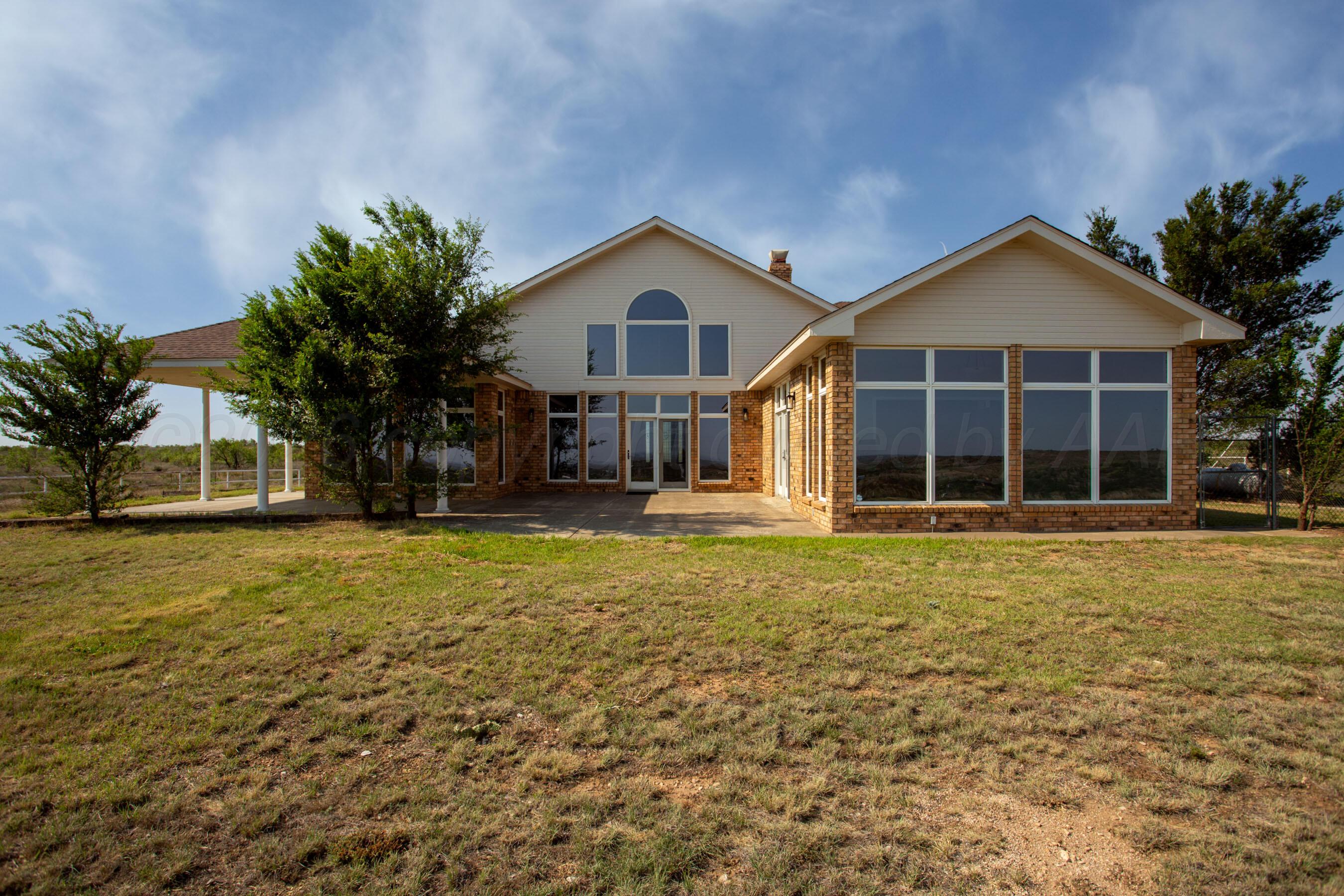 70 Stonebridge Gate Property Photo 2