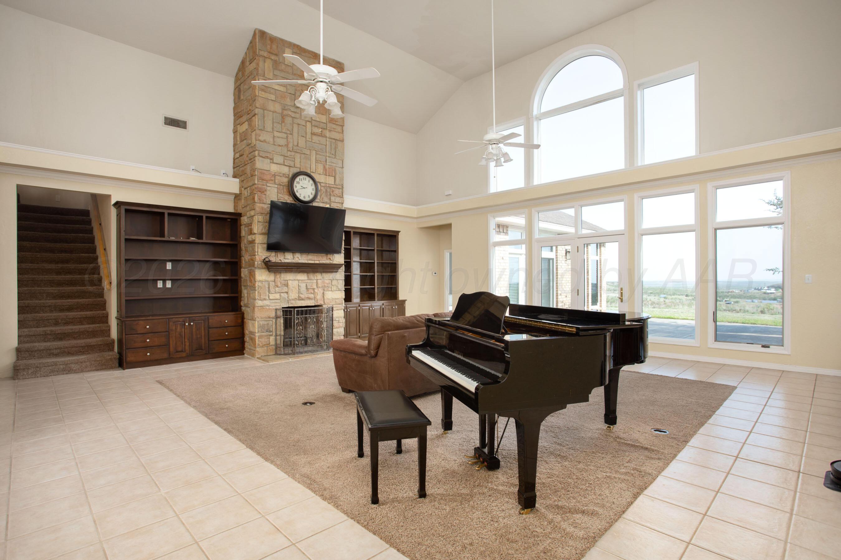 70 Stonebridge Gate Property Photo 6
