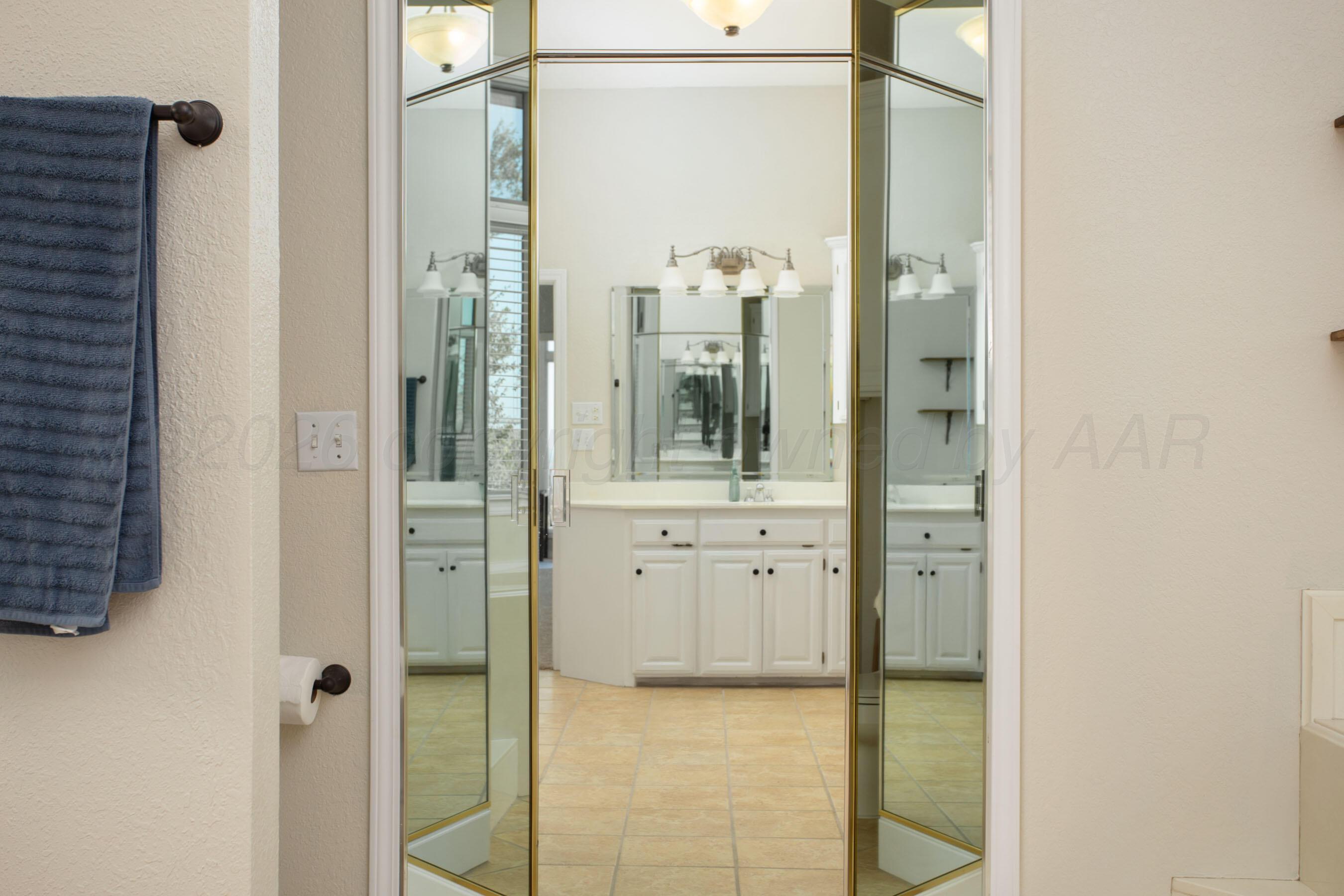 70 Stonebridge Gate Property Photo 16