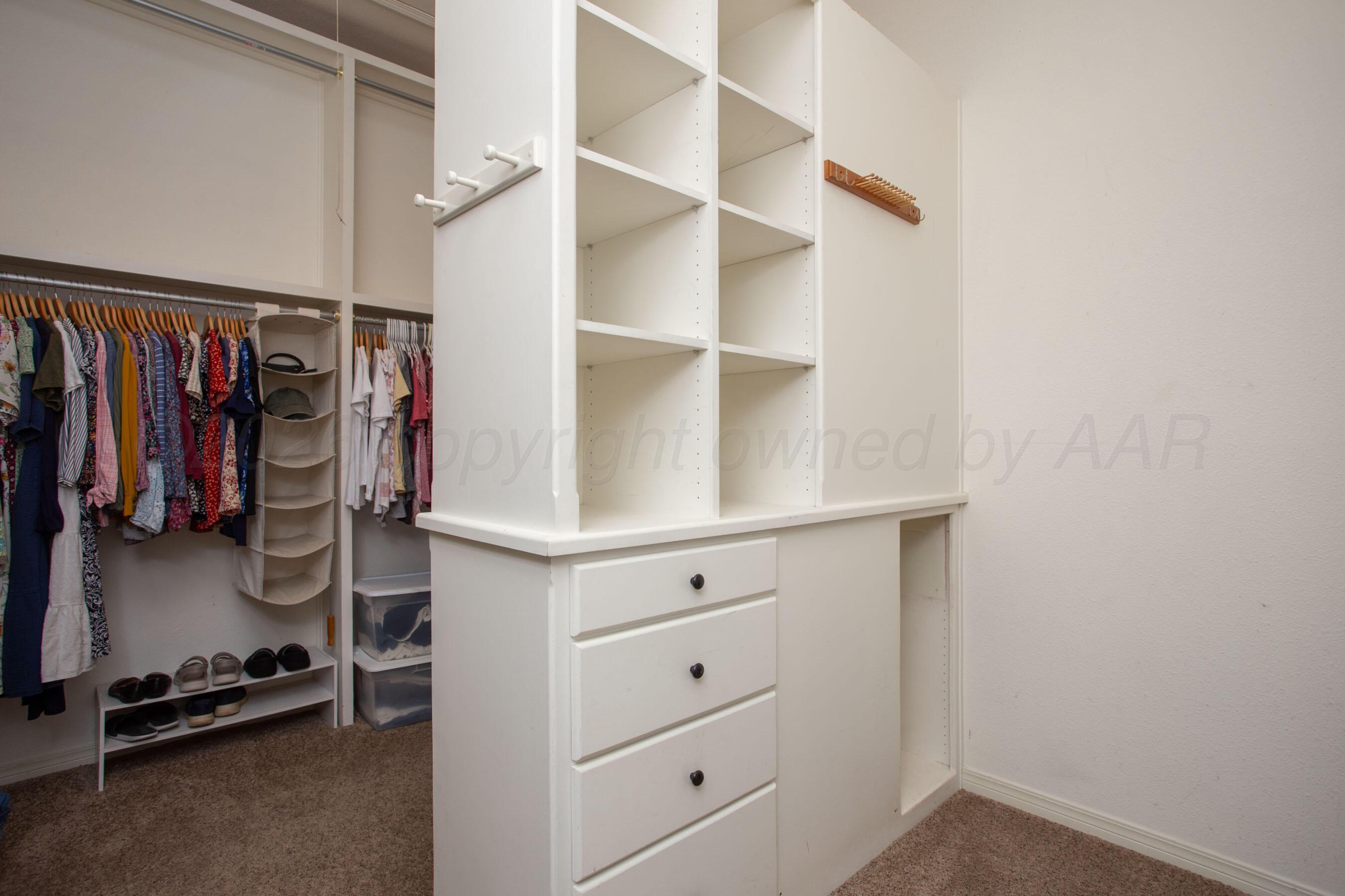 70 Stonebridge Gate Property Photo 18