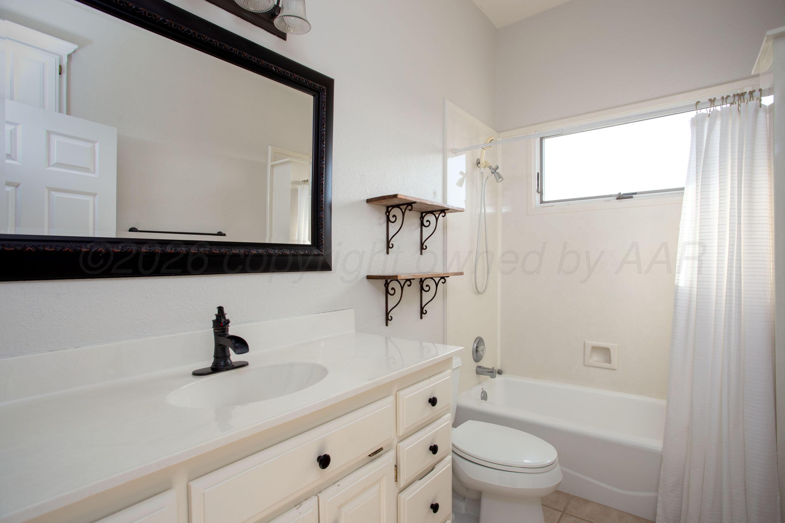 70 Stonebridge Gate Property Photo 22