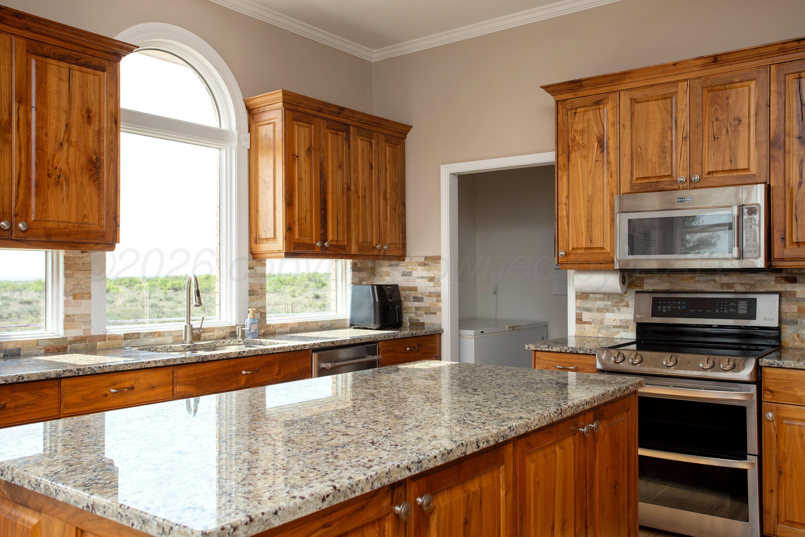 70 Stonebridge Gate Property Photo 60