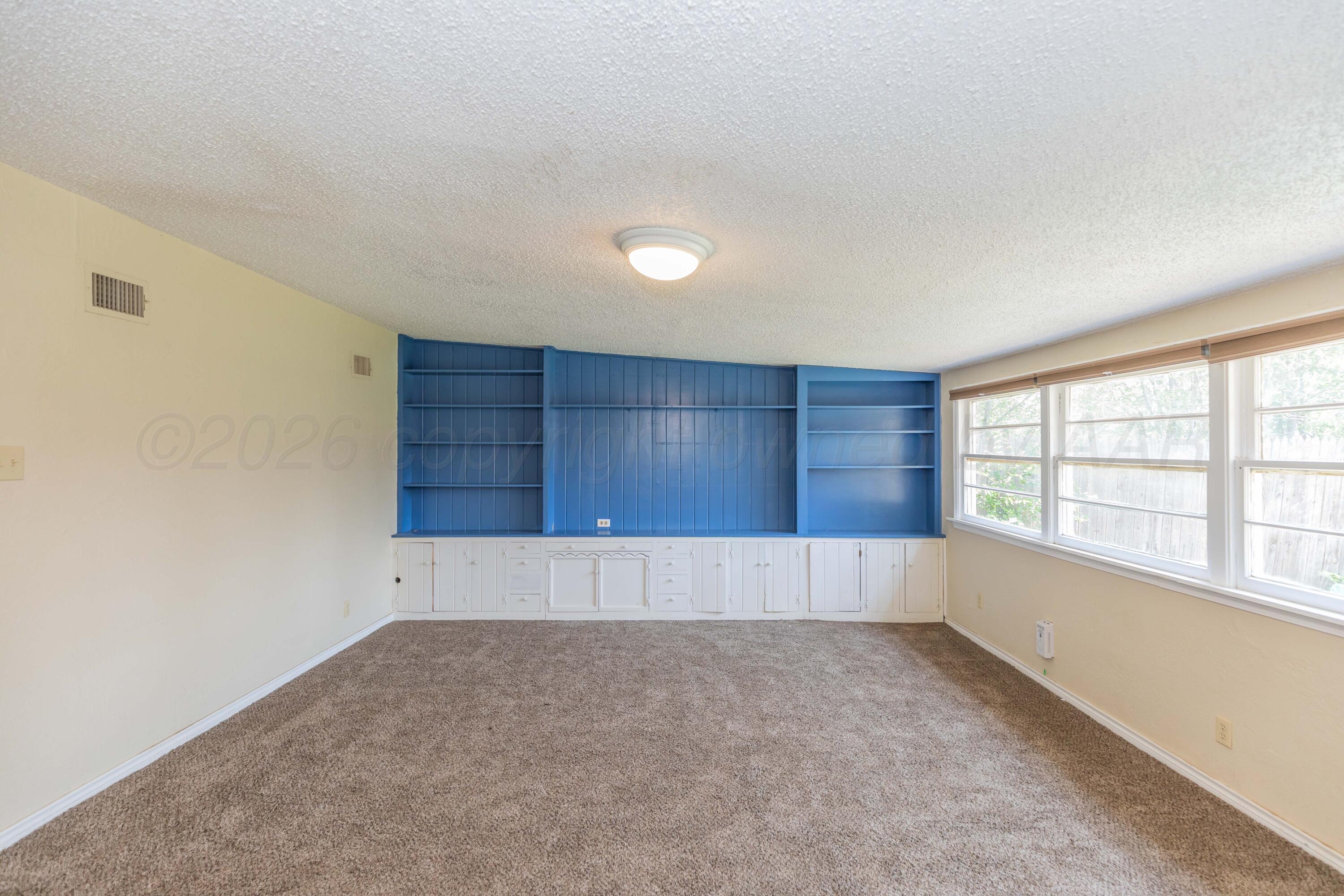 4245 Sw 13th Avenue Property Photo 12