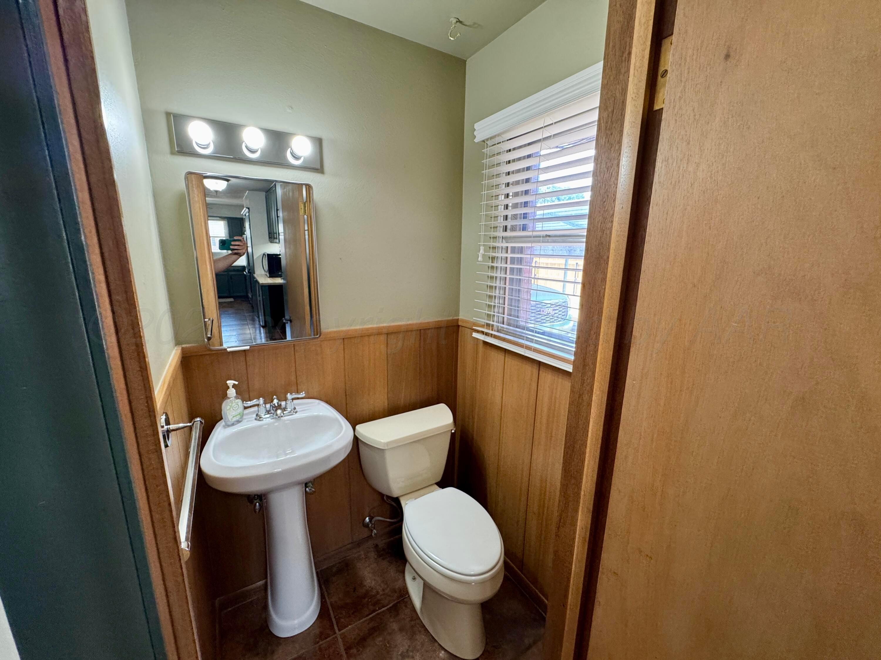 704 Gibner Drive Property Photo 10