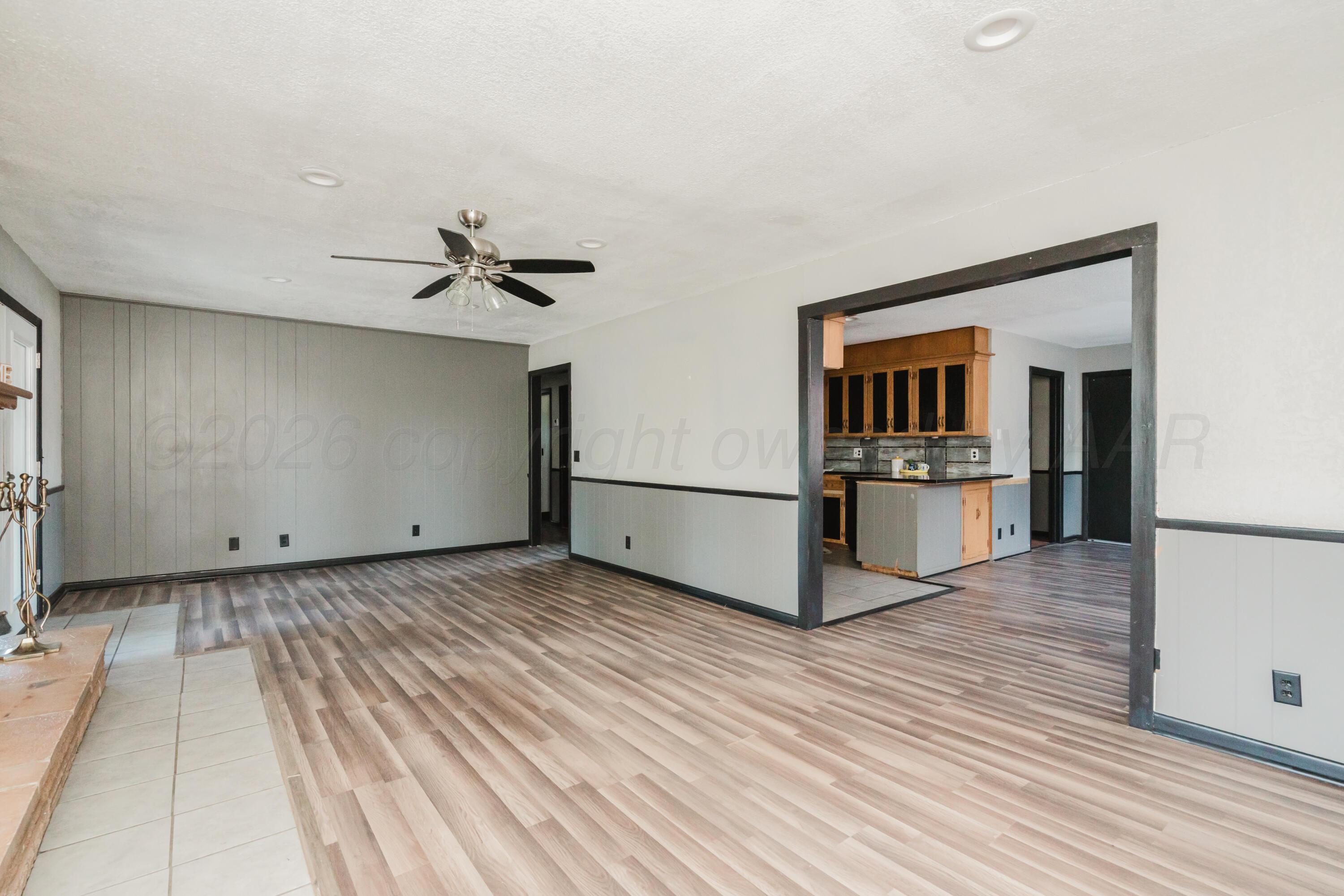 209 Mills Avenue Property Photo 6