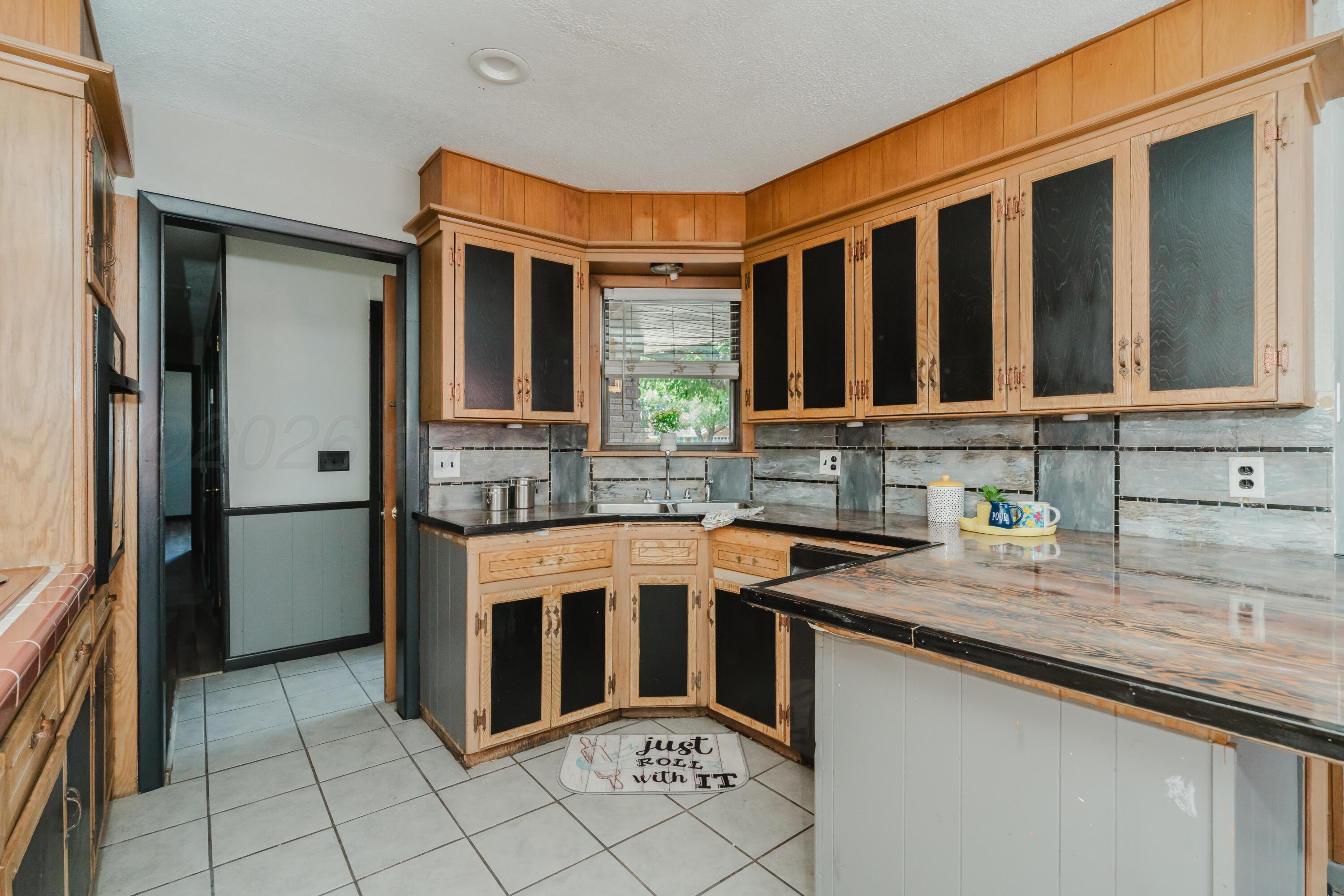 209 Mills Avenue Property Photo 11