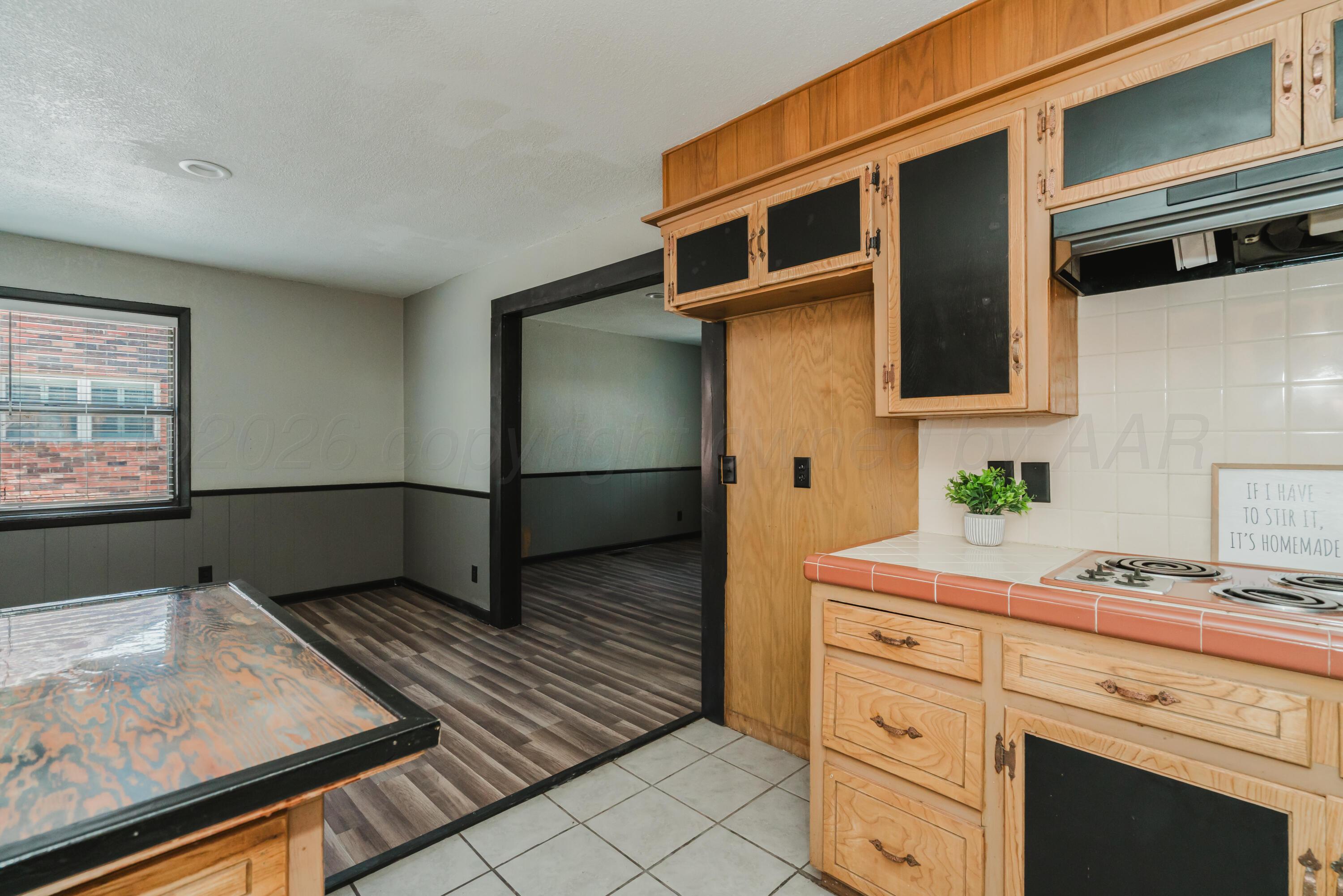 209 Mills Avenue Property Photo 14