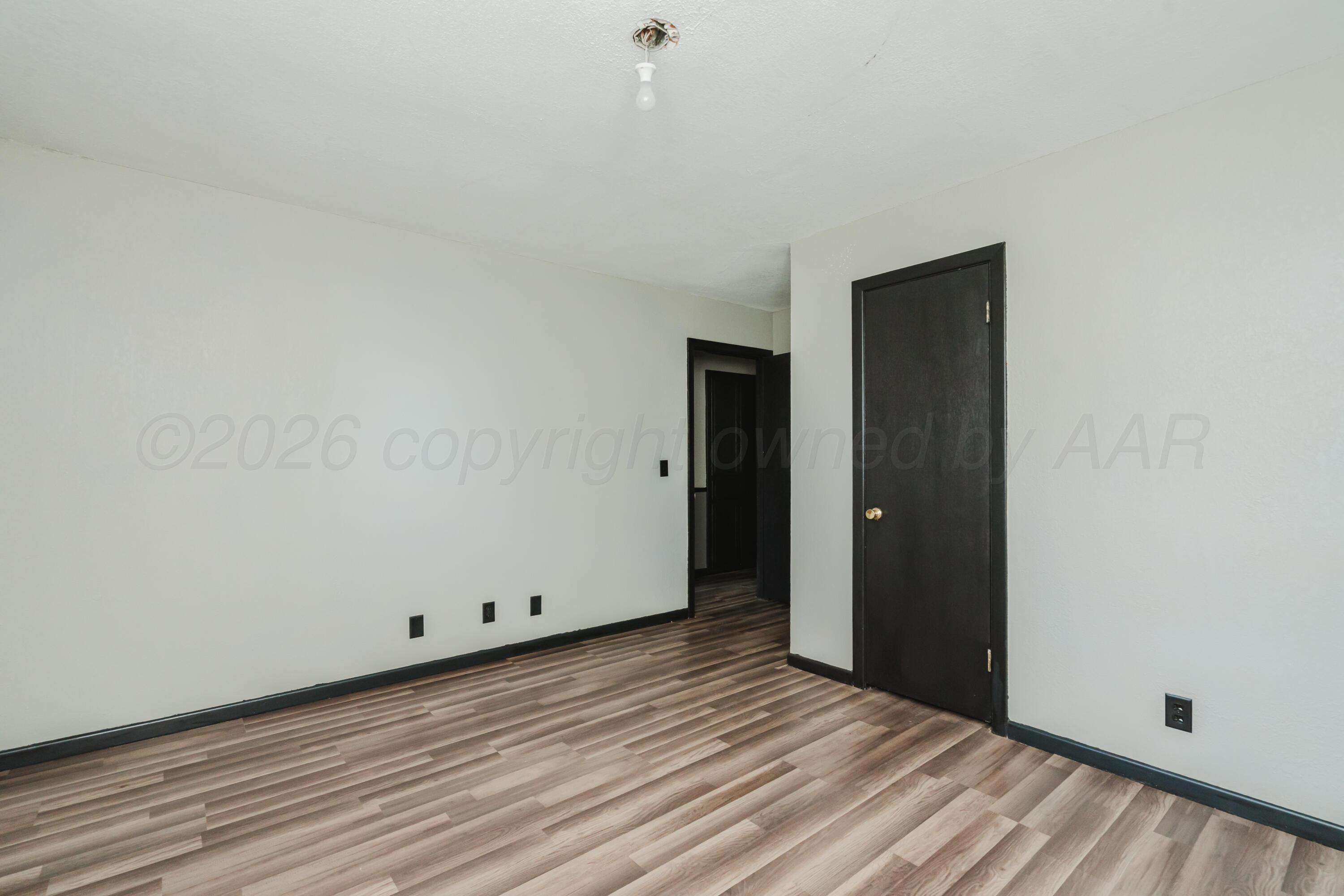209 Mills Avenue Property Photo 19