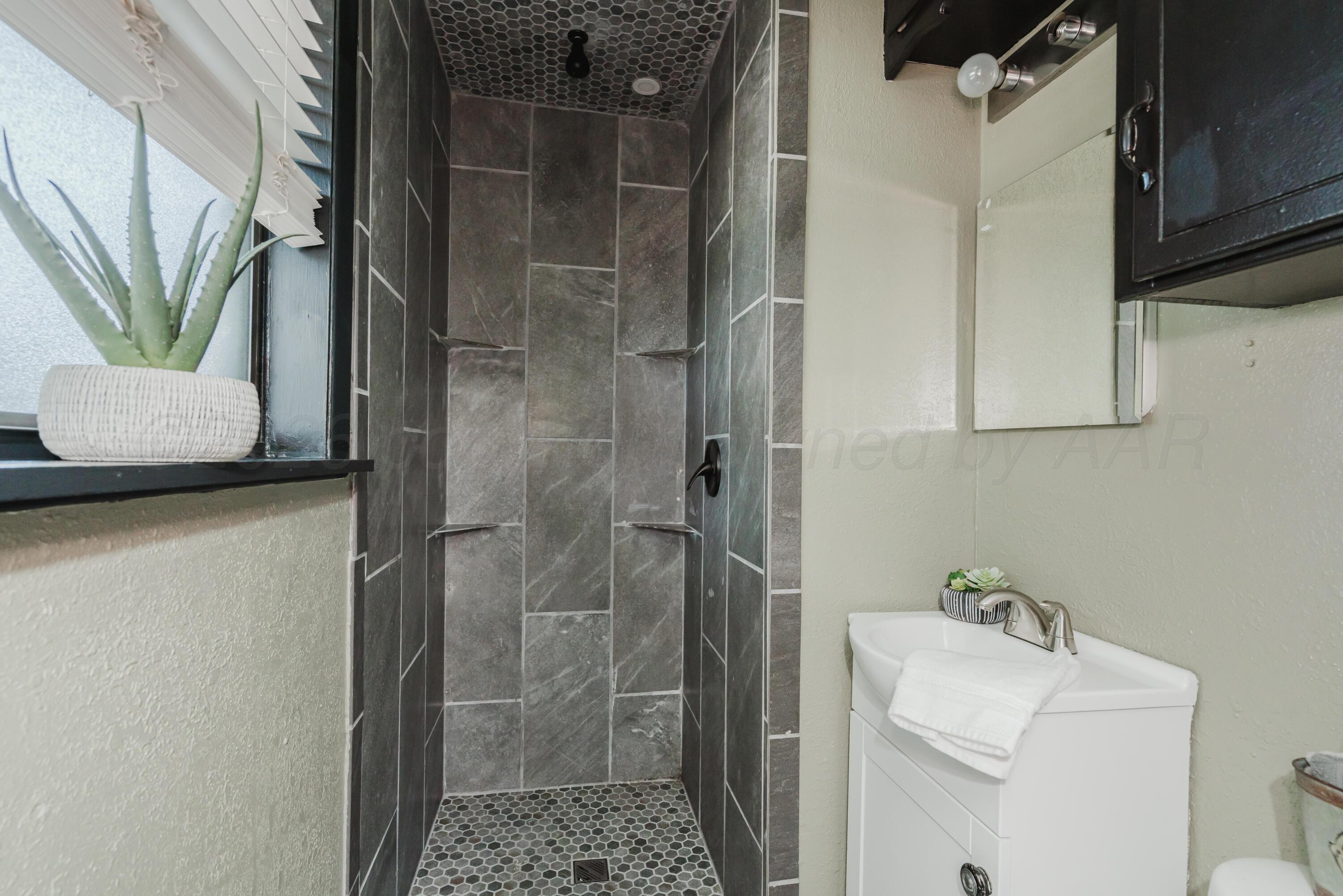 209 Mills Avenue Property Photo 22