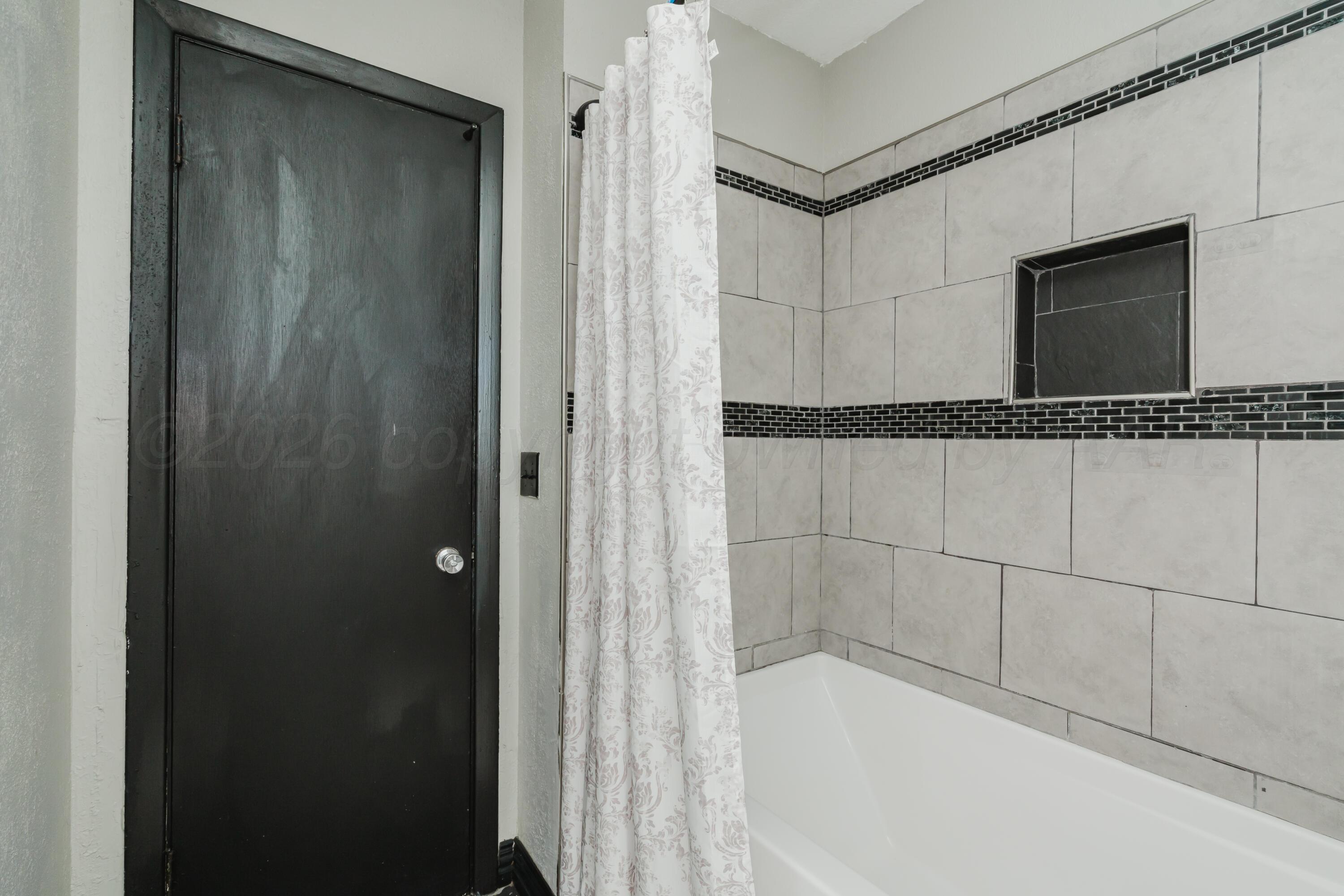 209 Mills Avenue Property Photo 26