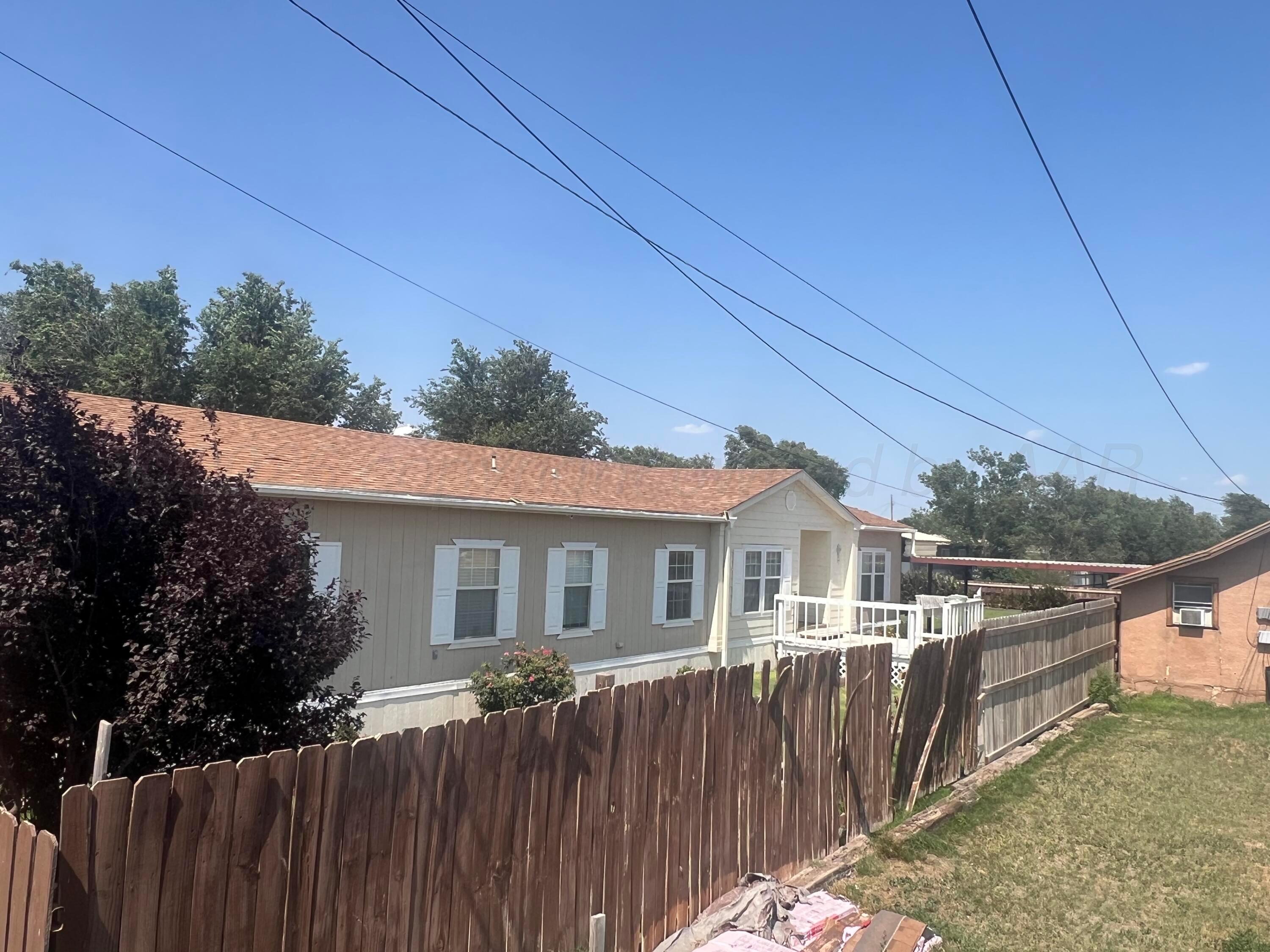 1203 N Main Street Property Photo 2
