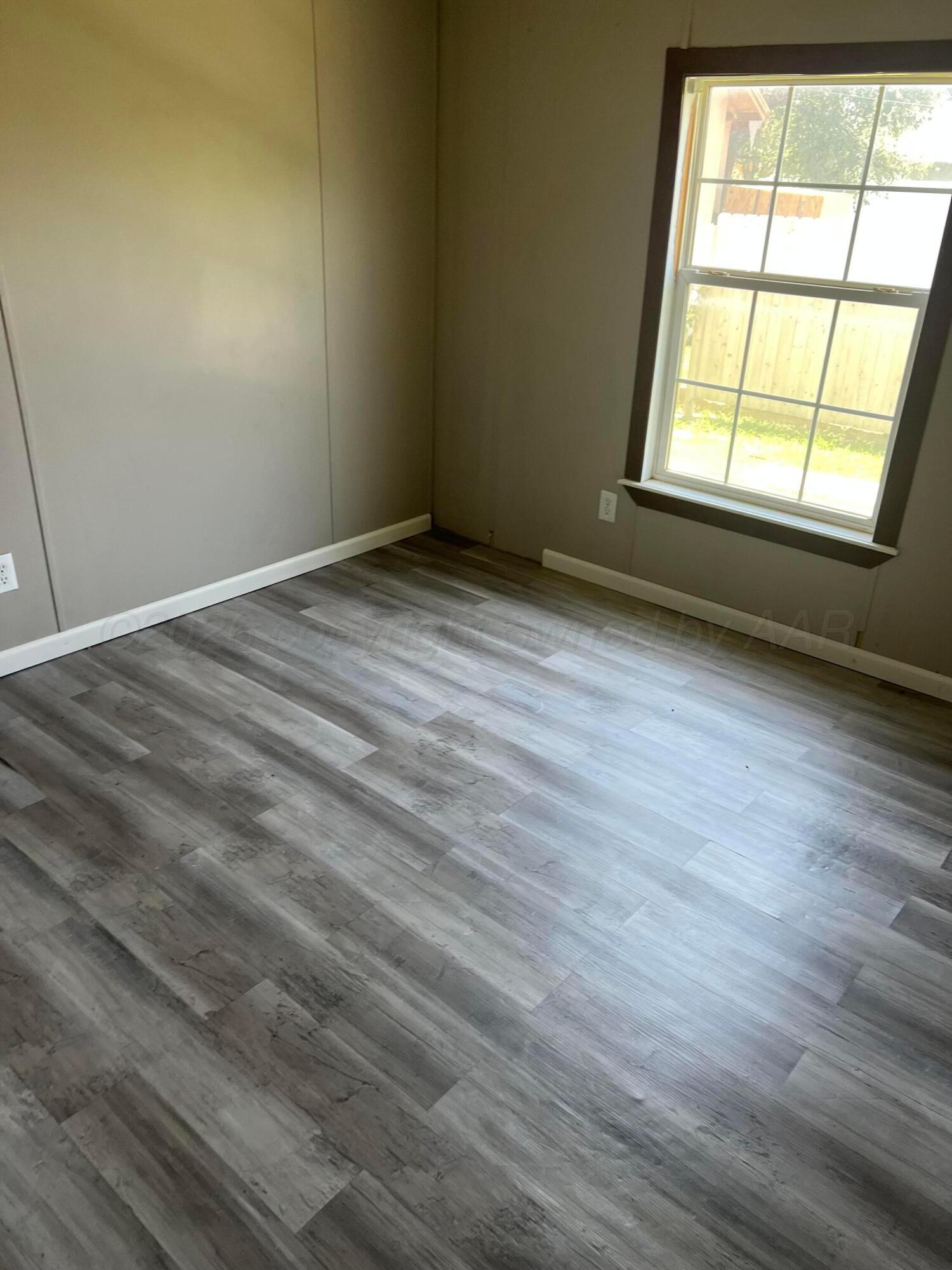 1203 N Main Street Property Photo 12