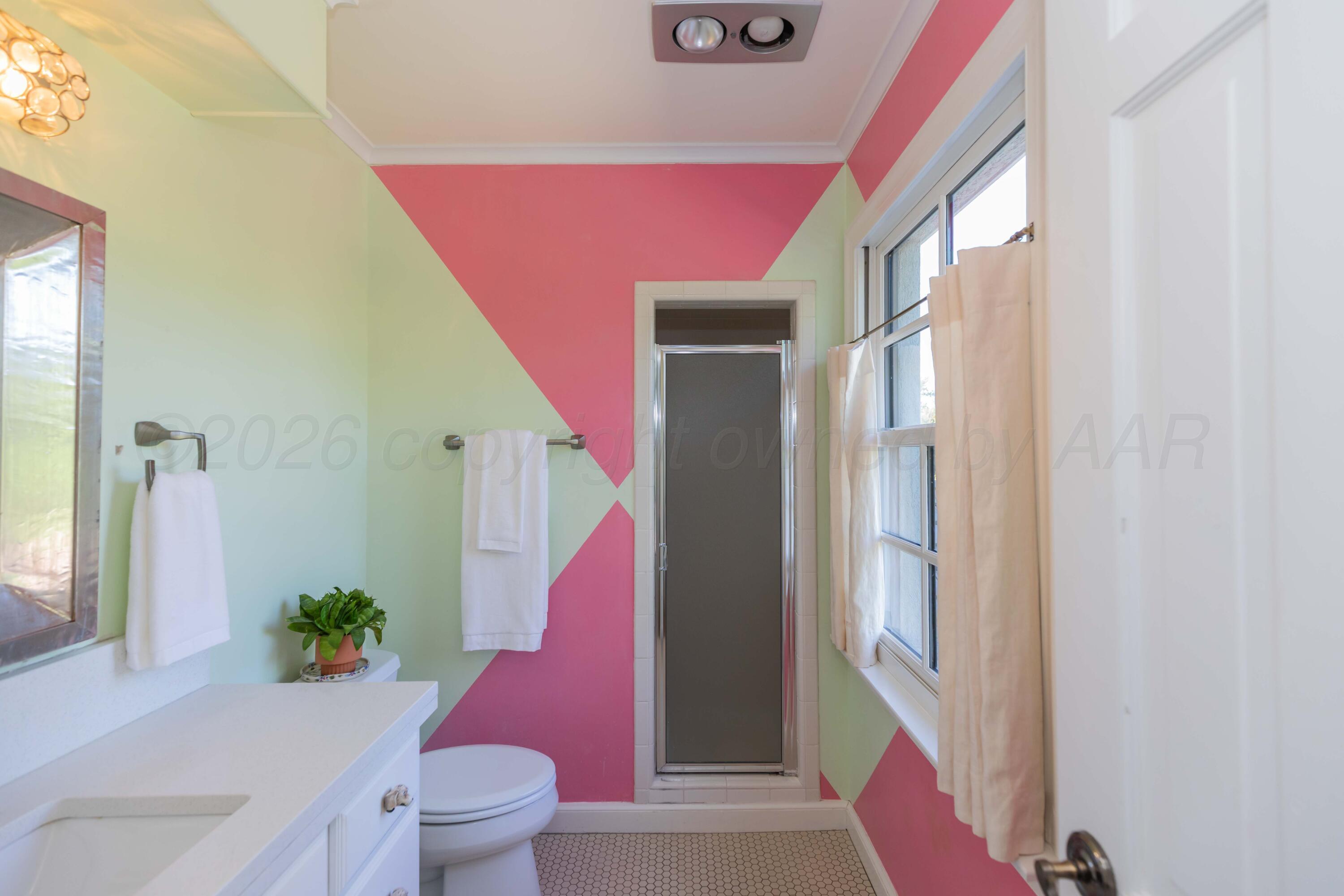 2819 S Hughes Street Property Photo 45