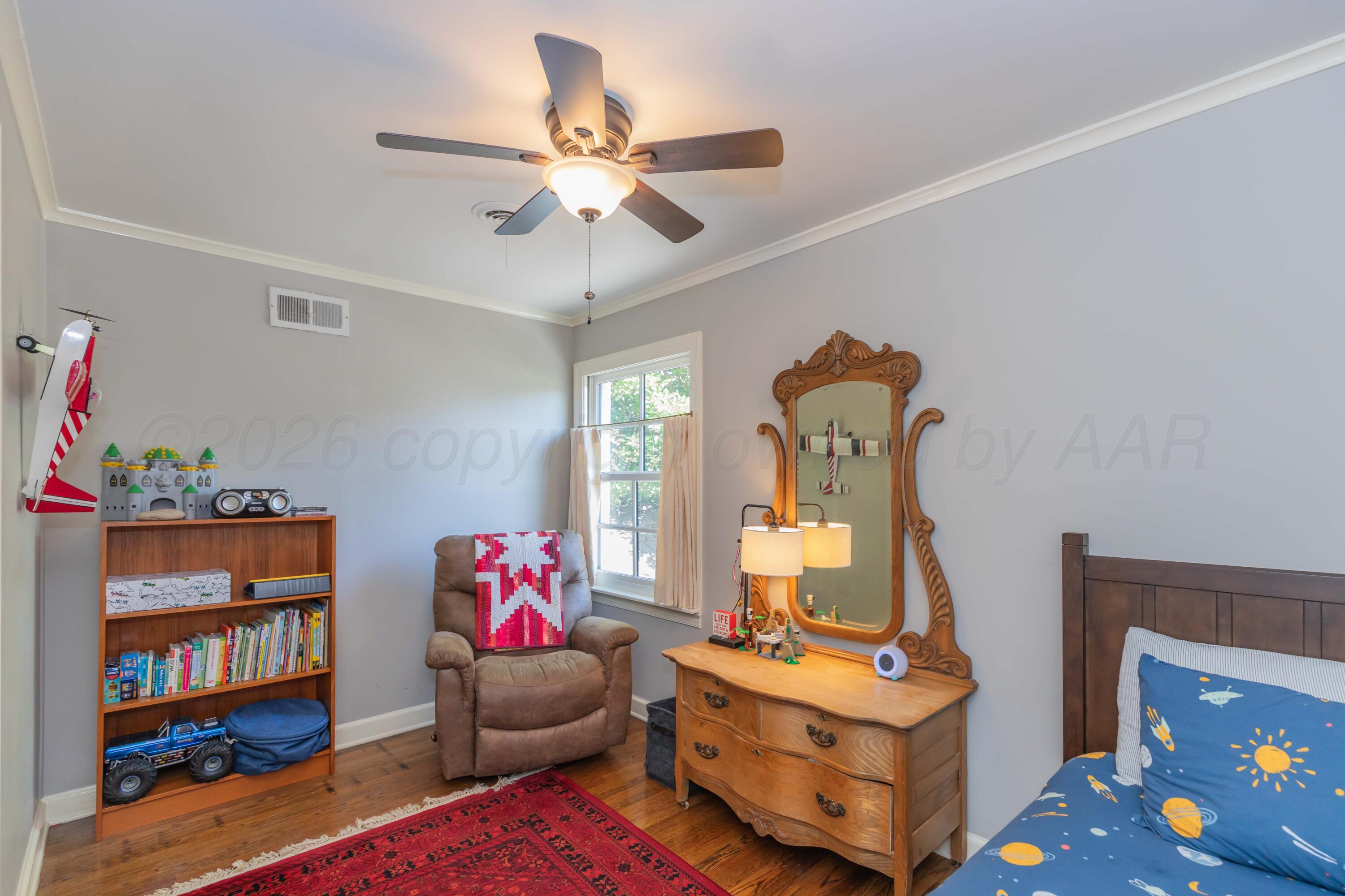 2819 S Hughes Street Property Photo 50