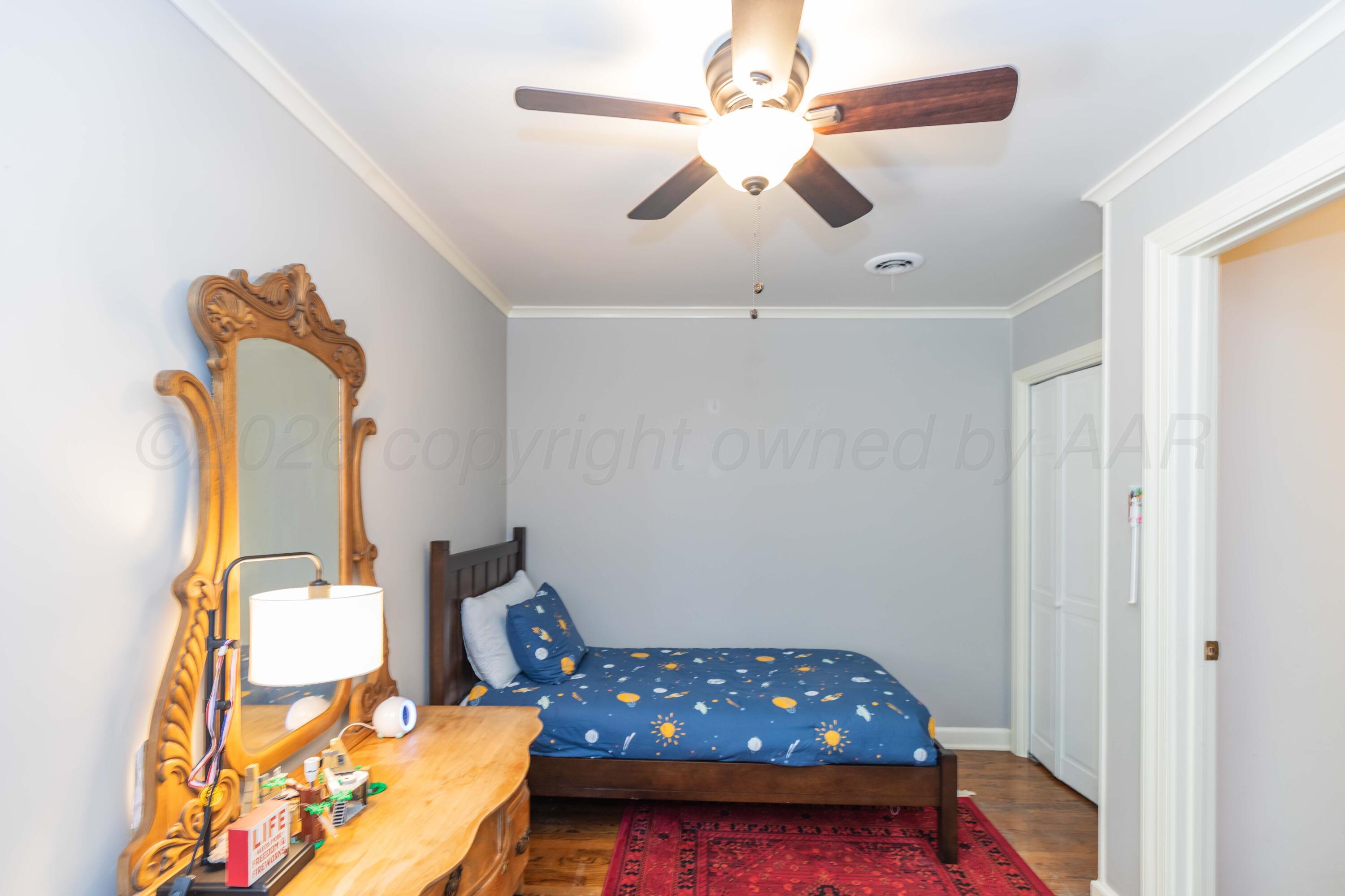2819 S Hughes Street Property Photo 51