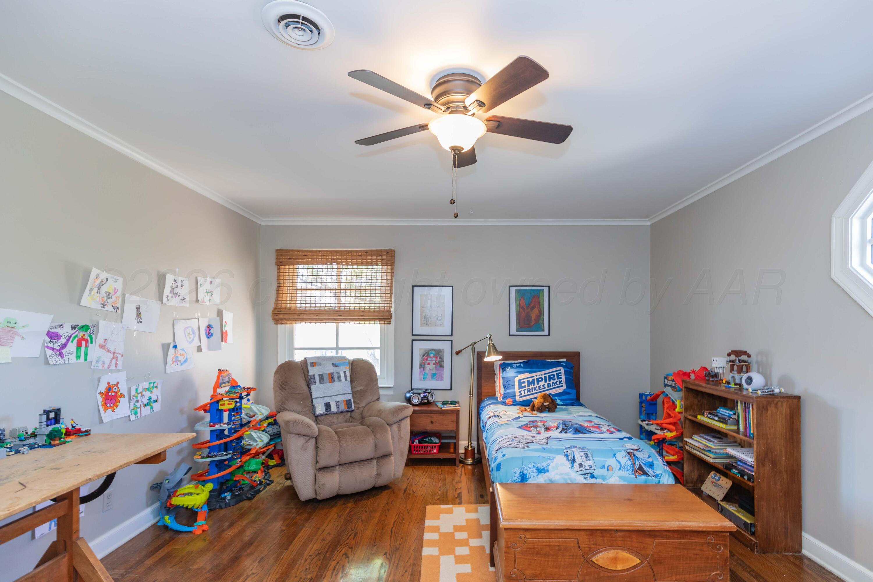 2819 S Hughes Street Property Photo 58