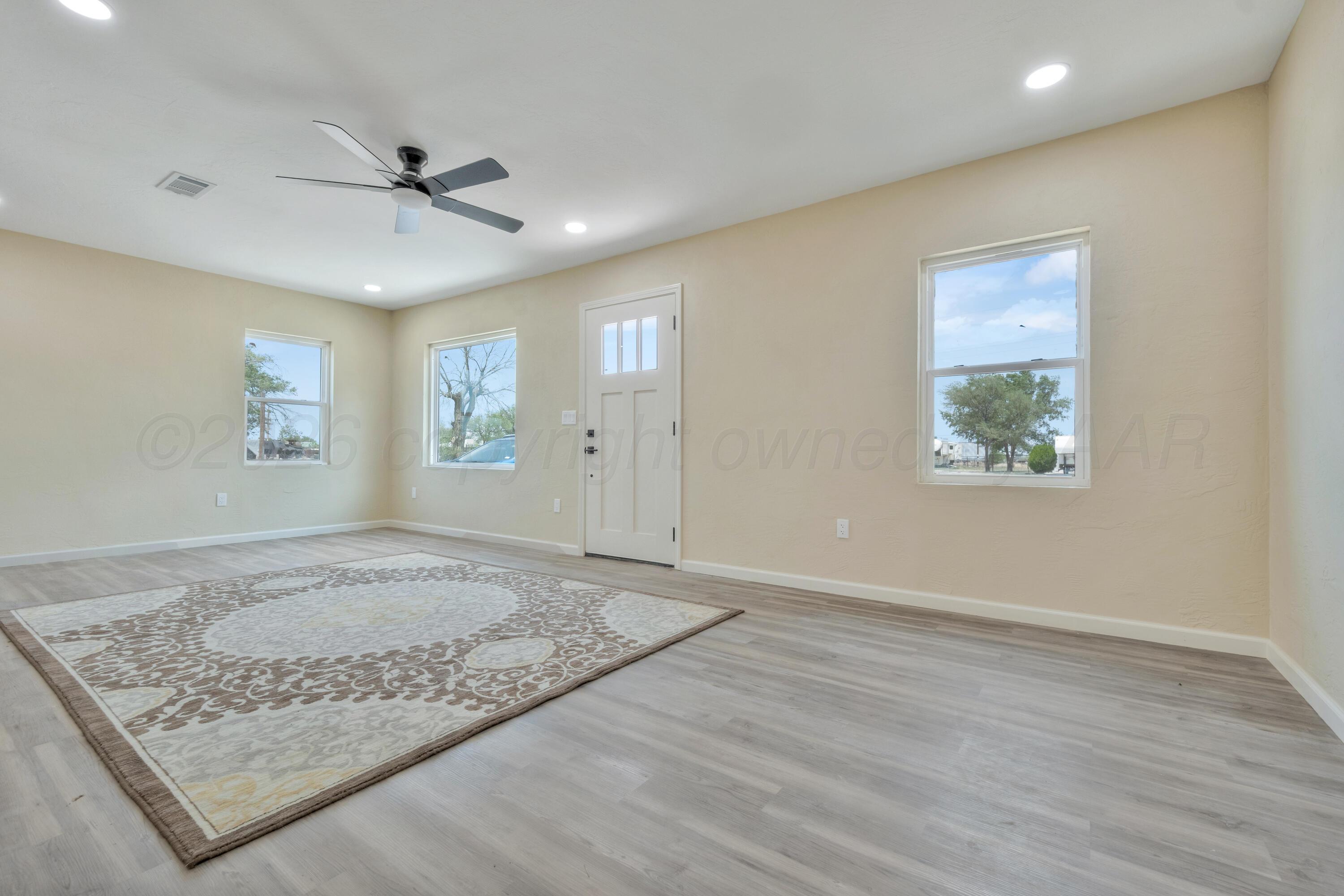 809 N Maddox Avenue Property Photo 5