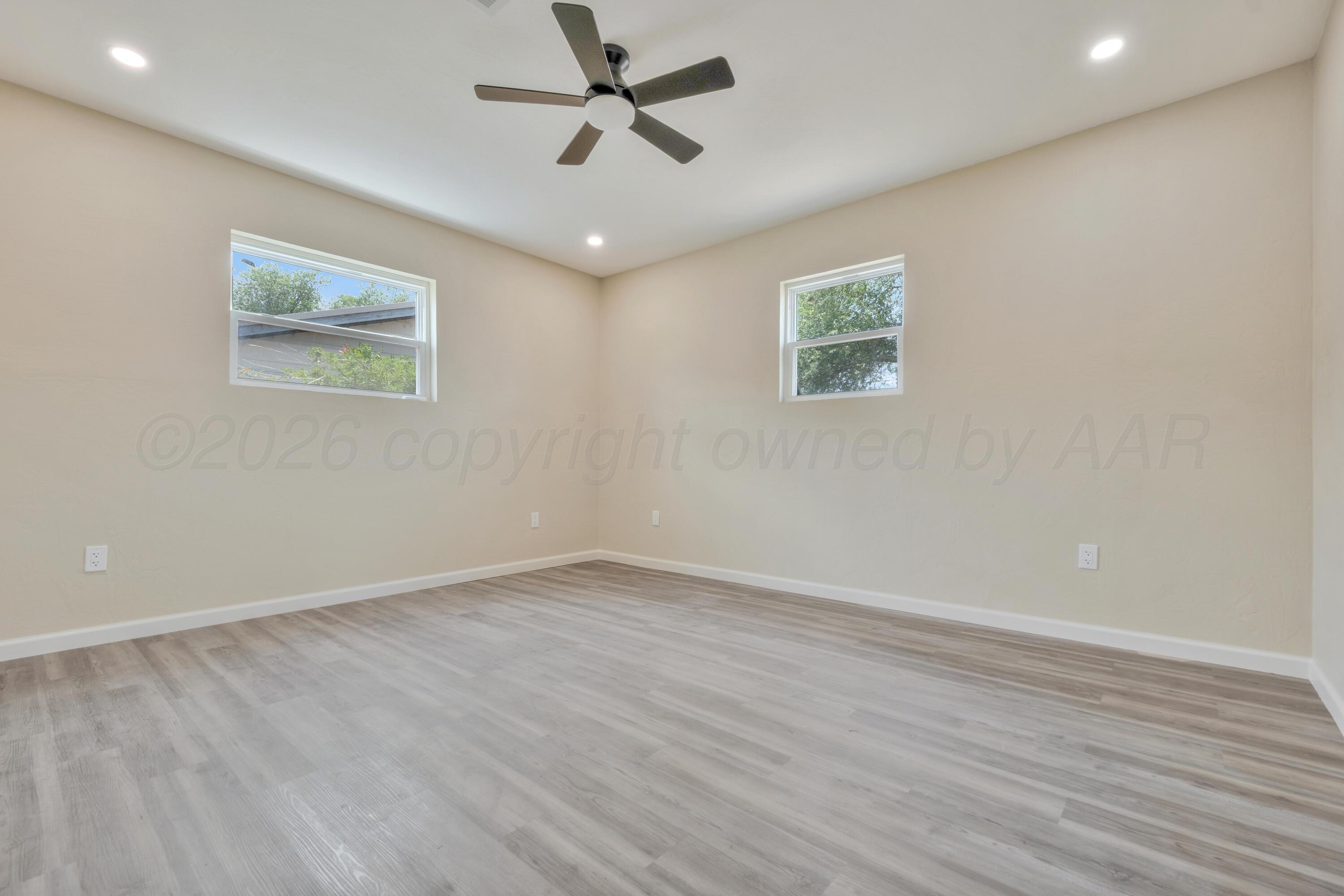 809 N Maddox Avenue Property Photo 9